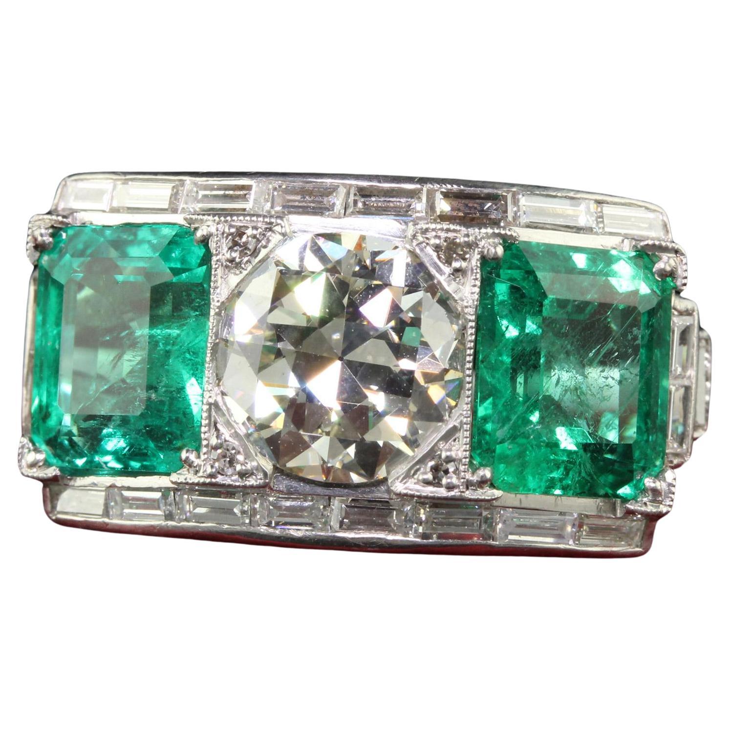 Vintage Retro Platinum Old Cut Diamond and Emerald Three Stone Ring - GIA/AGL For Sale
