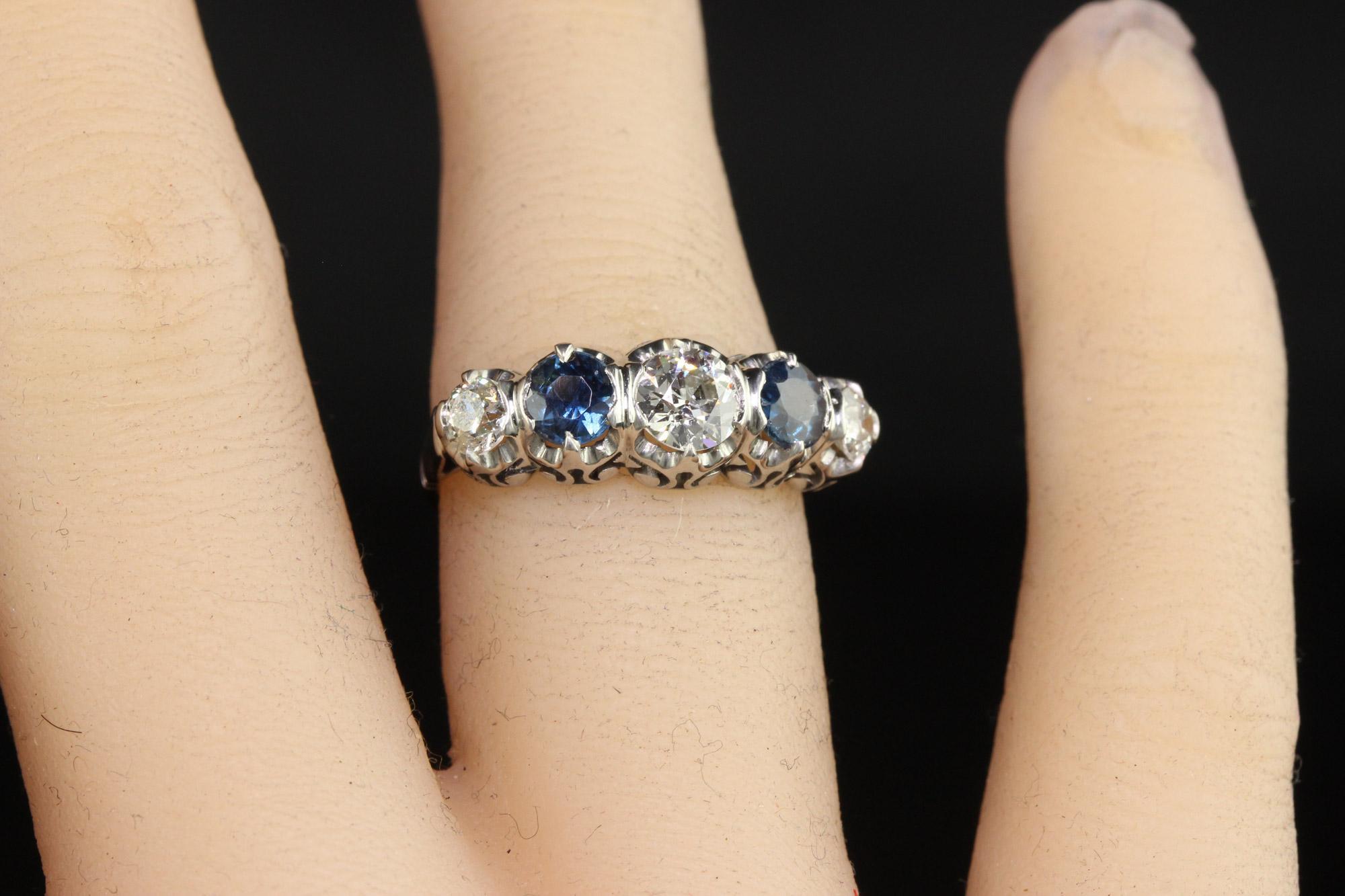 Bague rétro vintage à cinq pierres en platine, diamant européen ancien et saphir - GIA en vente 1