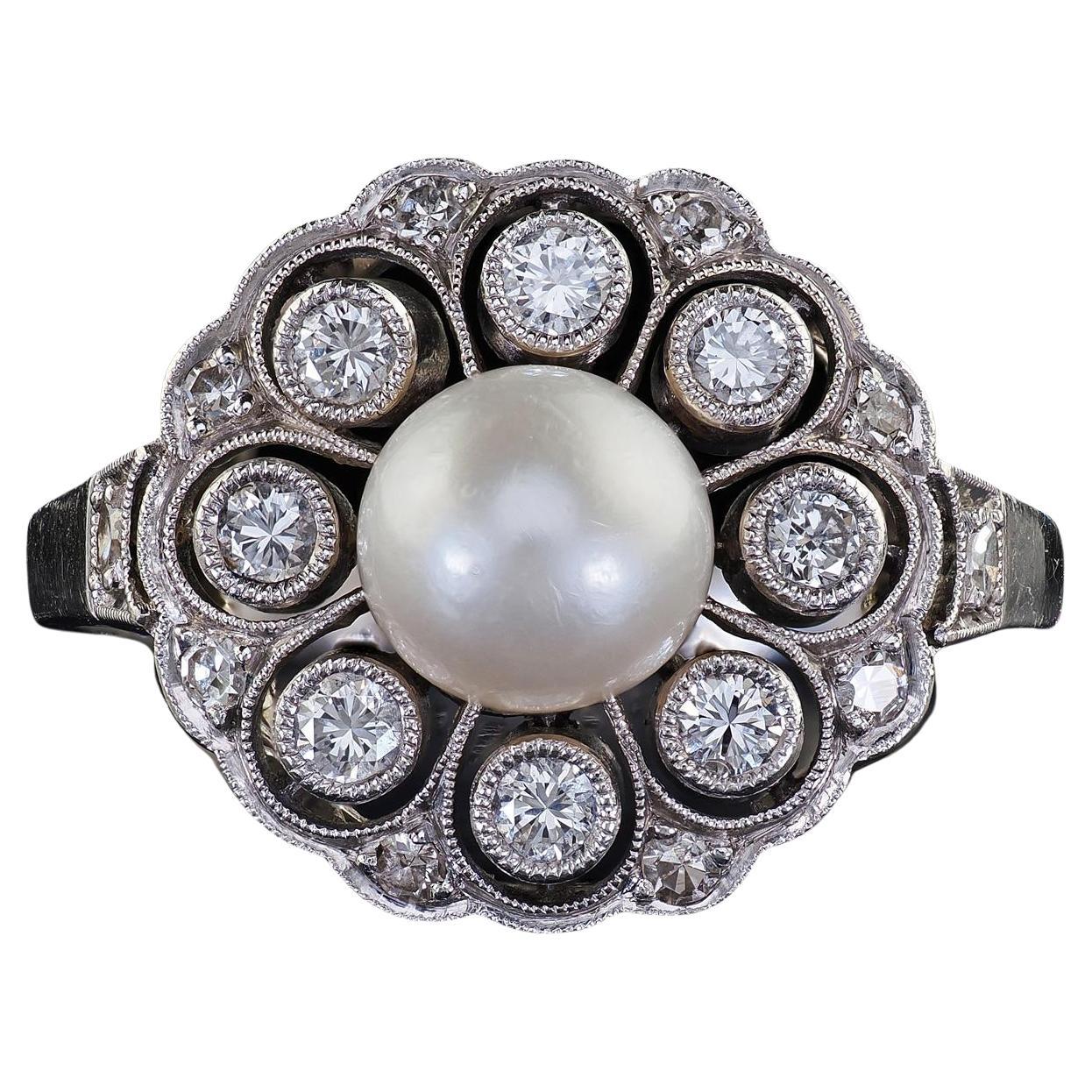 Bague cocktail rétro filigrane vintage en platine, perle et diamant taille ancienne