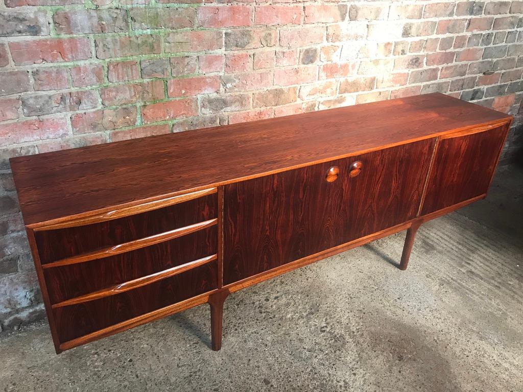 Vintage Retro Sideboard Round Handles Tom Robertson for McIntosh, 1960s In Good Condition For Sale In Markington, GB