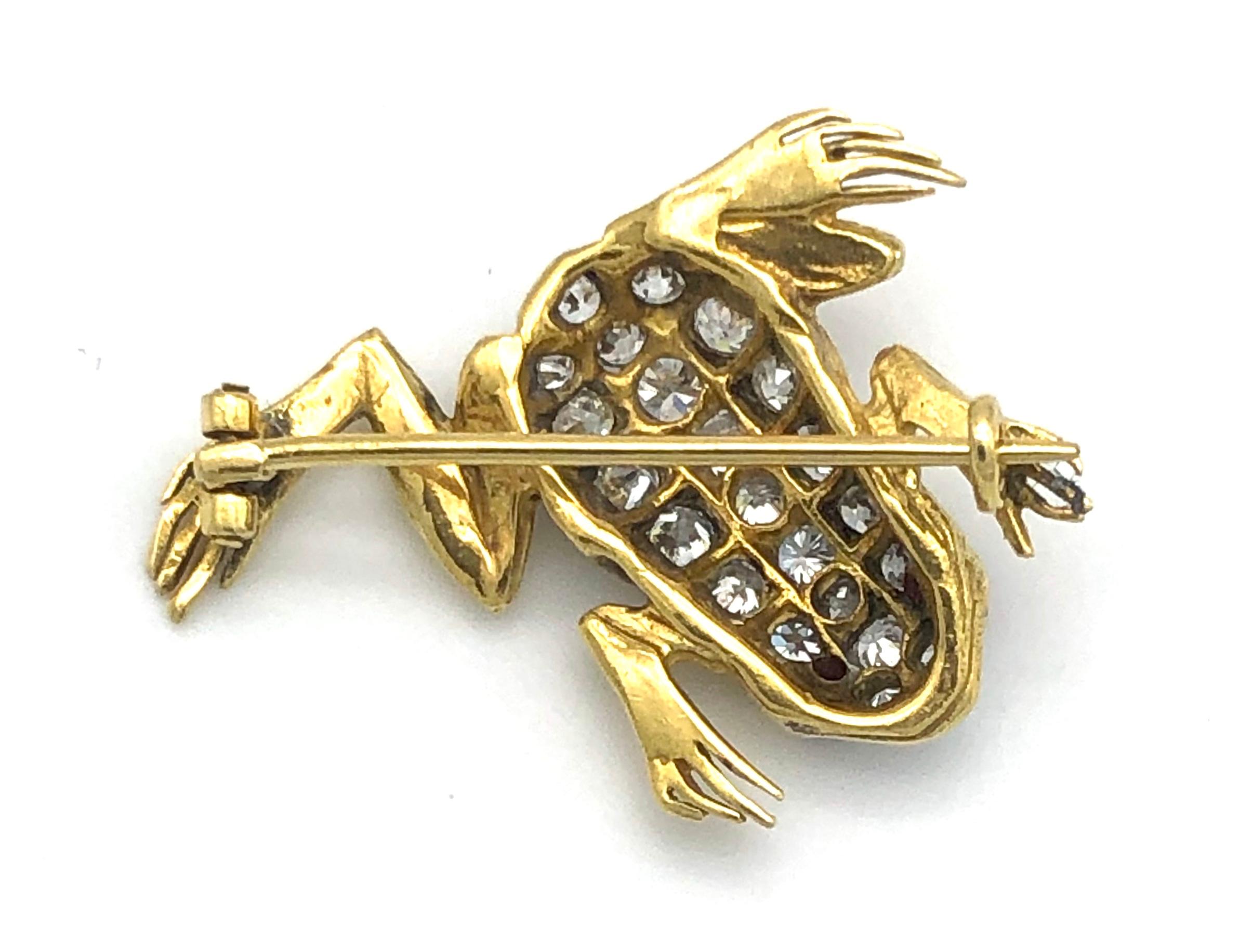 Vintage Retro Ruby Diamond Gold Frog Brooch Excellent état - En vente à Munich, Bavaria
