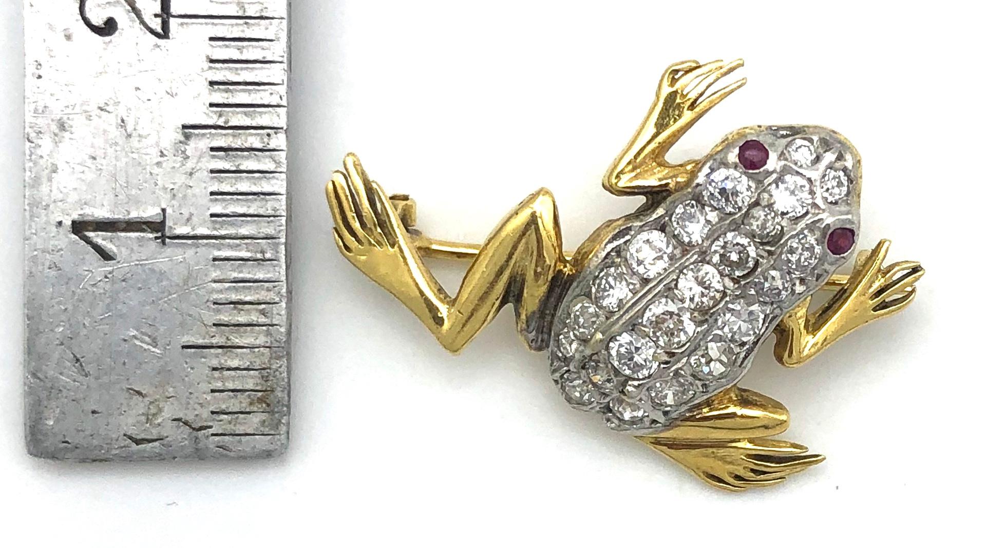 Vintage Retro Ruby Diamond Gold Frog Brooch Unisexe en vente