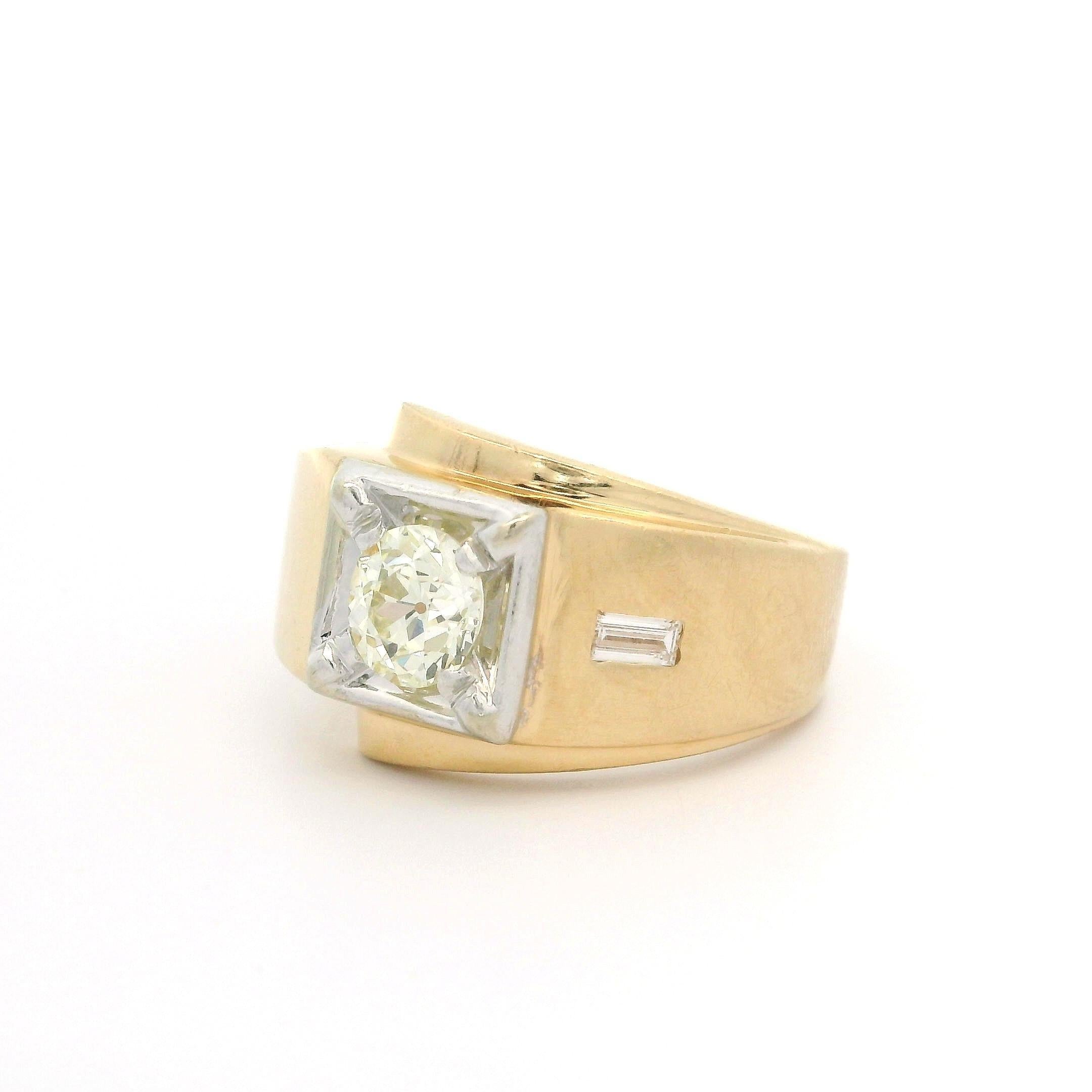 Vintage Retro Solid Gold 0.65ctw Old European Baguette Diamond Buckle Band Ring For Sale 10