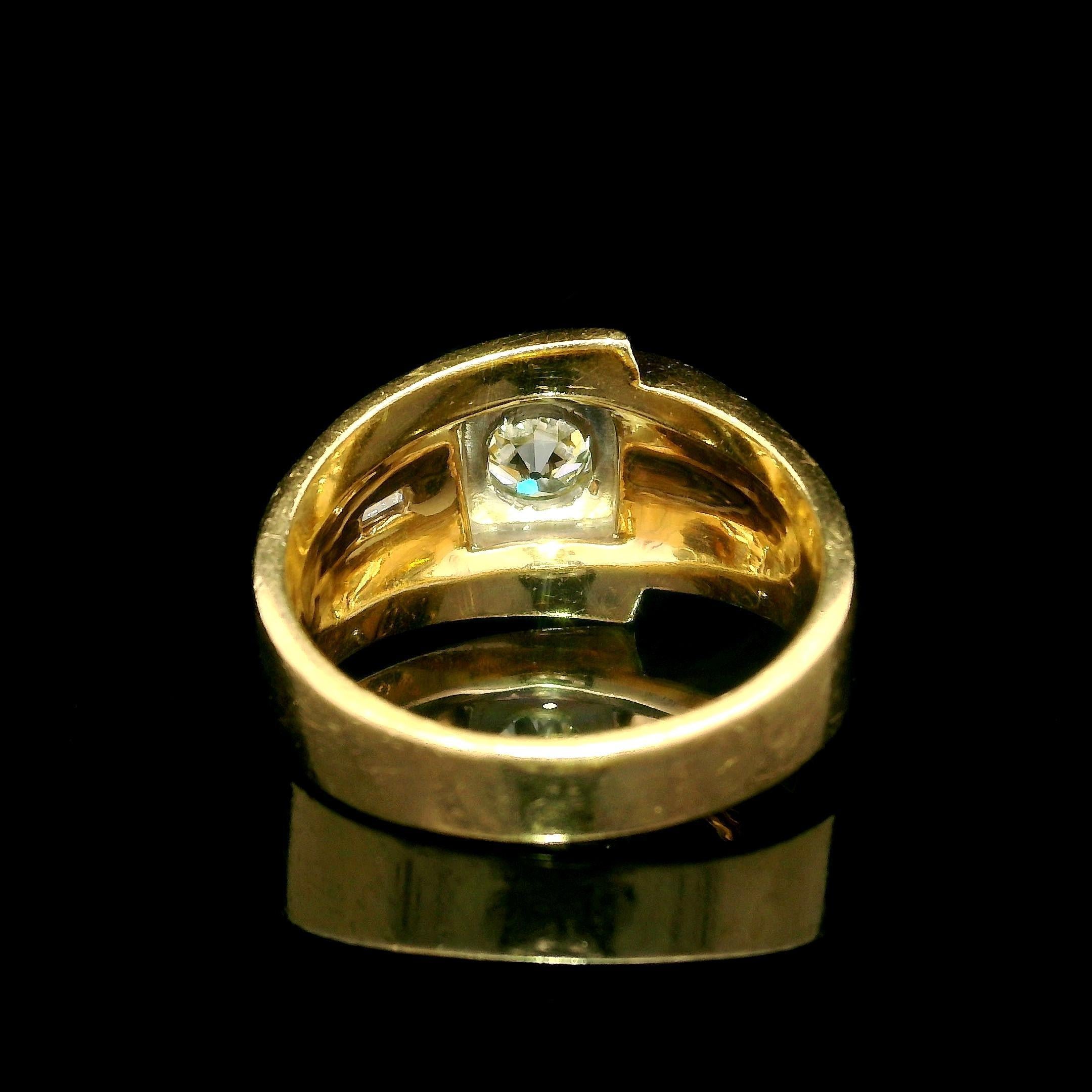 Women's or Men's Vintage Retro Solid Gold 0.65ctw Old European Baguette Diamond Buckle Band Ring For Sale