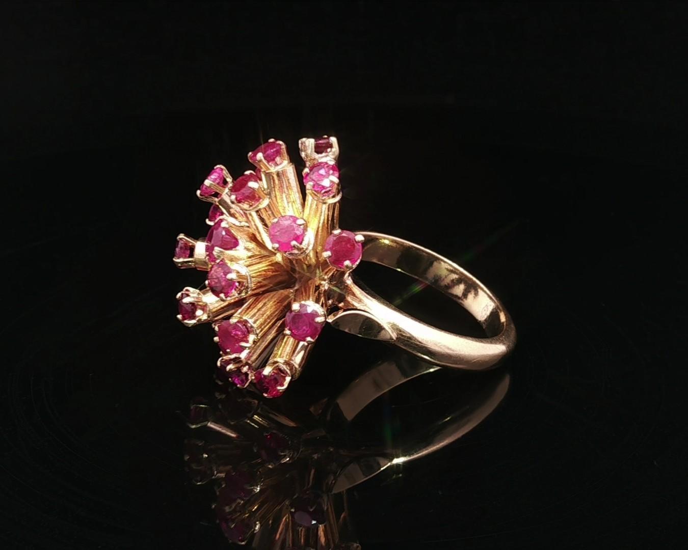 Vintage Retro Solid Yellow Gold Large 2.40ctw Round Ruby Sputnik Domed Ring For Sale 11
