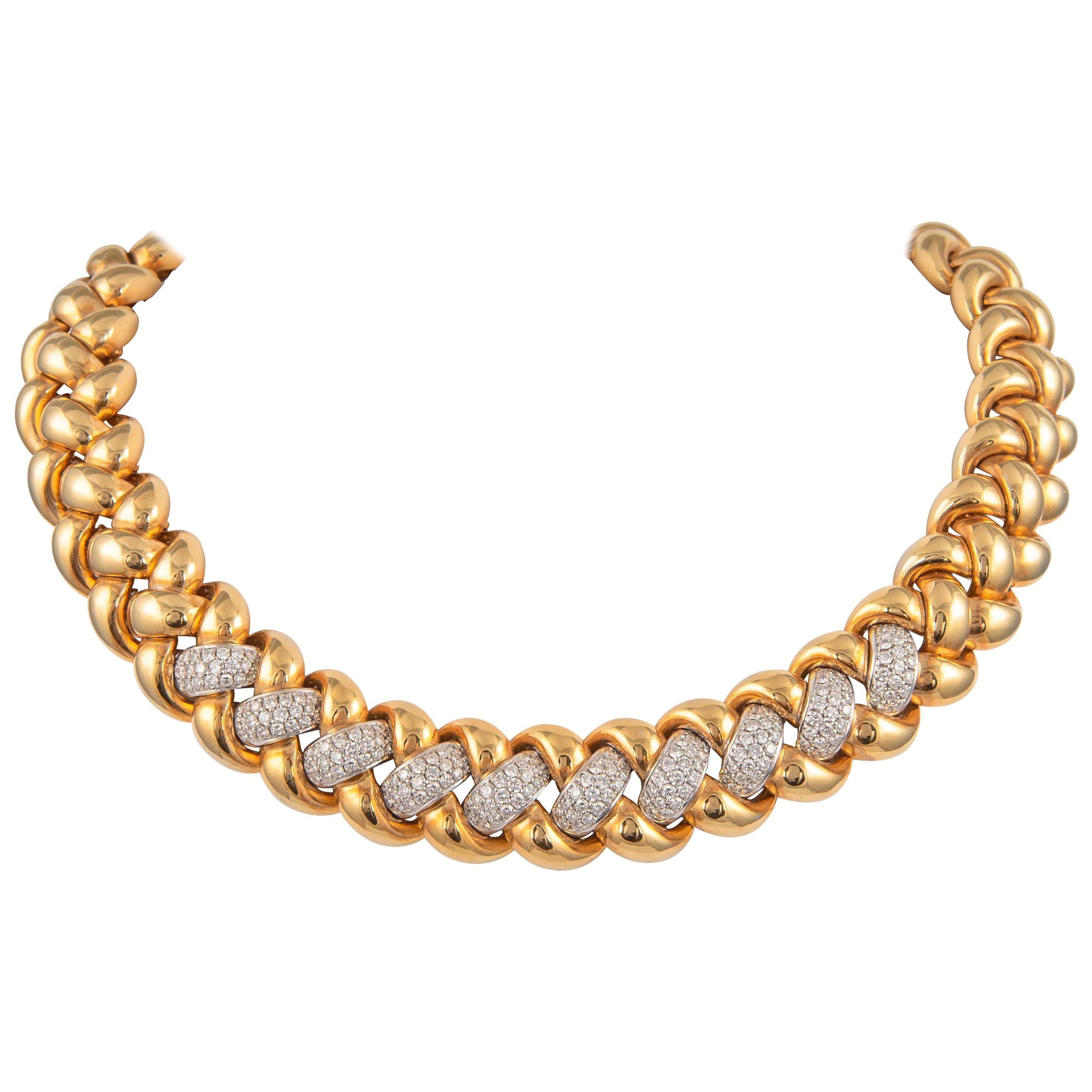 Vintage Retro Style 11 Carat Diamond and 18 Karat Yellow Gold Necklace 209.43gr For Sale