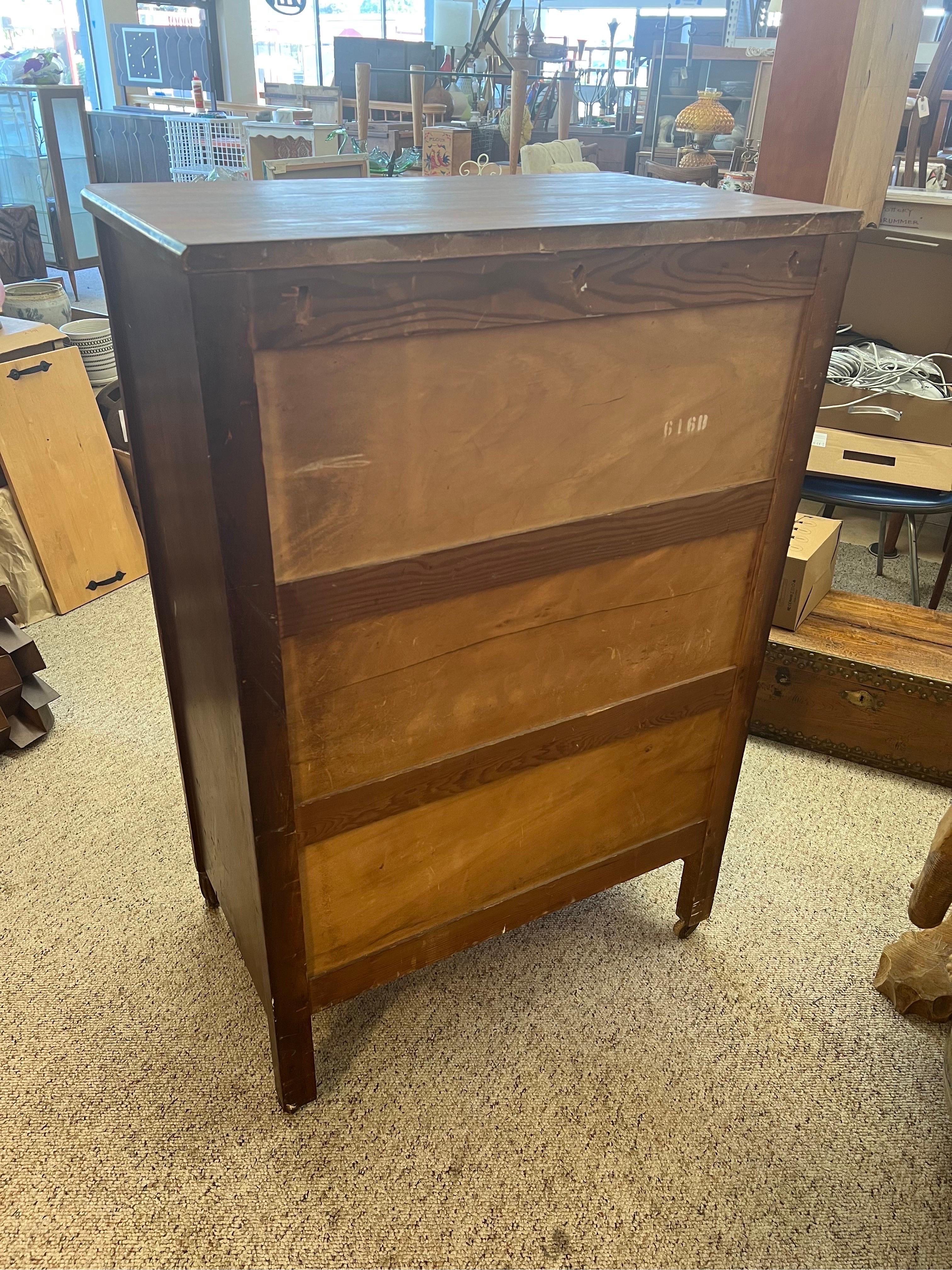 Vintage Retro Style Dresser with Dovetail Drawers For Sale 1
