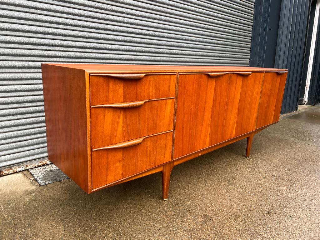 Mid-Century Modern Vintage Retro Teak large Sideboard Credenza by Tom Robertson for McIntosh, 1960s For Sale