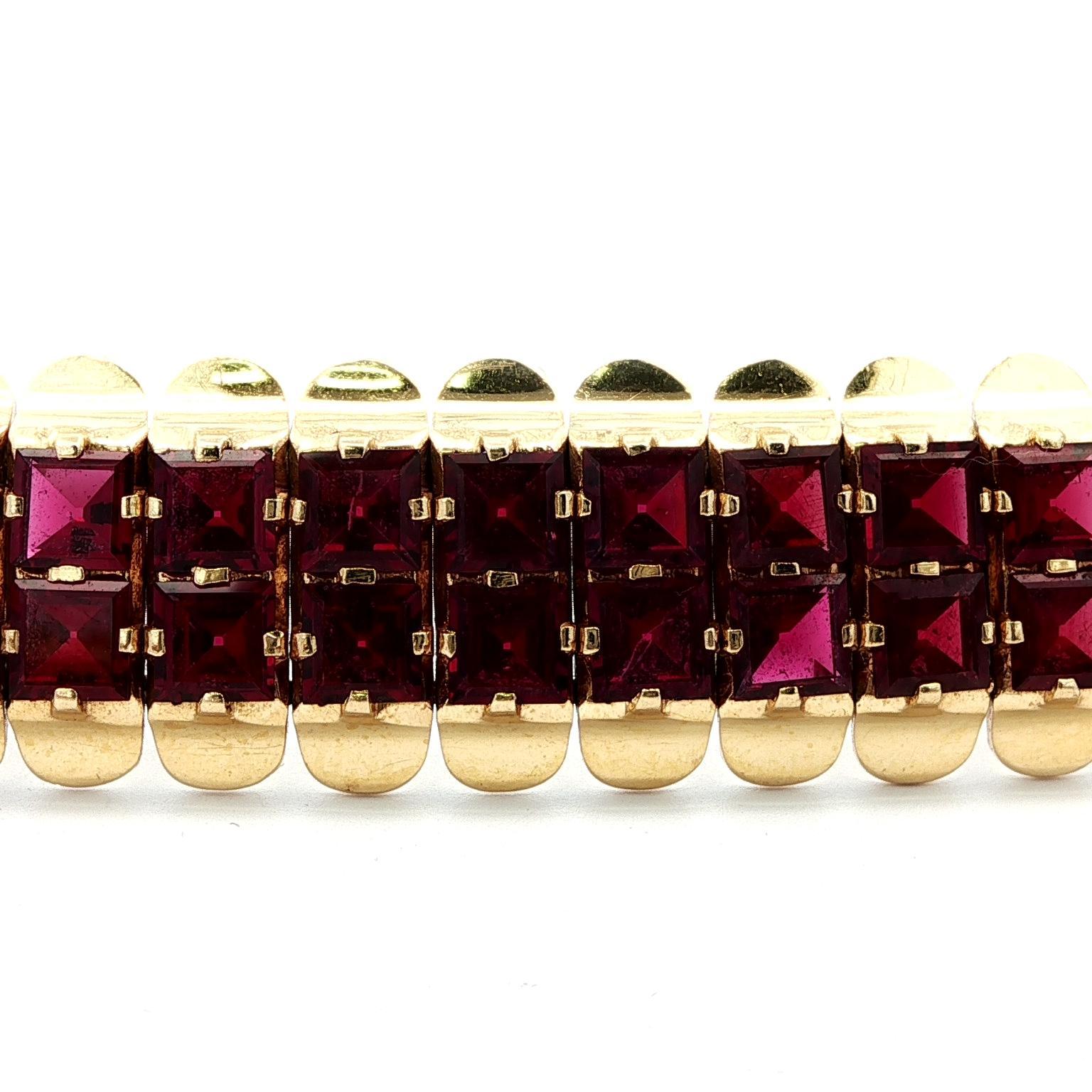 Vintage Retro Tiffany & Co. Massiv Gold Rot Granat 2 Row ausgestellte Ränder Armband im Zustand „Hervorragend“ im Angebot in Montclair, NJ