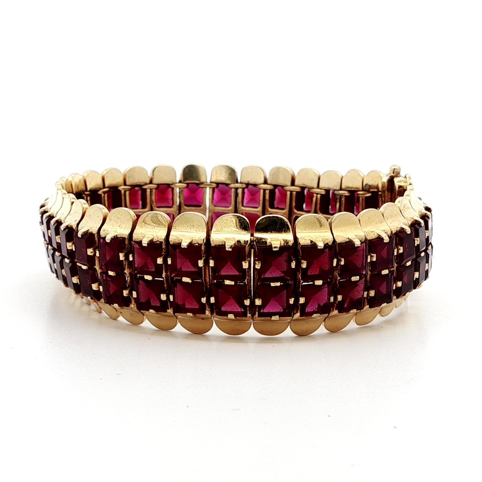 Vintage Retro Tiffany & Co. Massiv Gold Rot Granat 2 Row ausgestellte Ränder Armband im Angebot 2