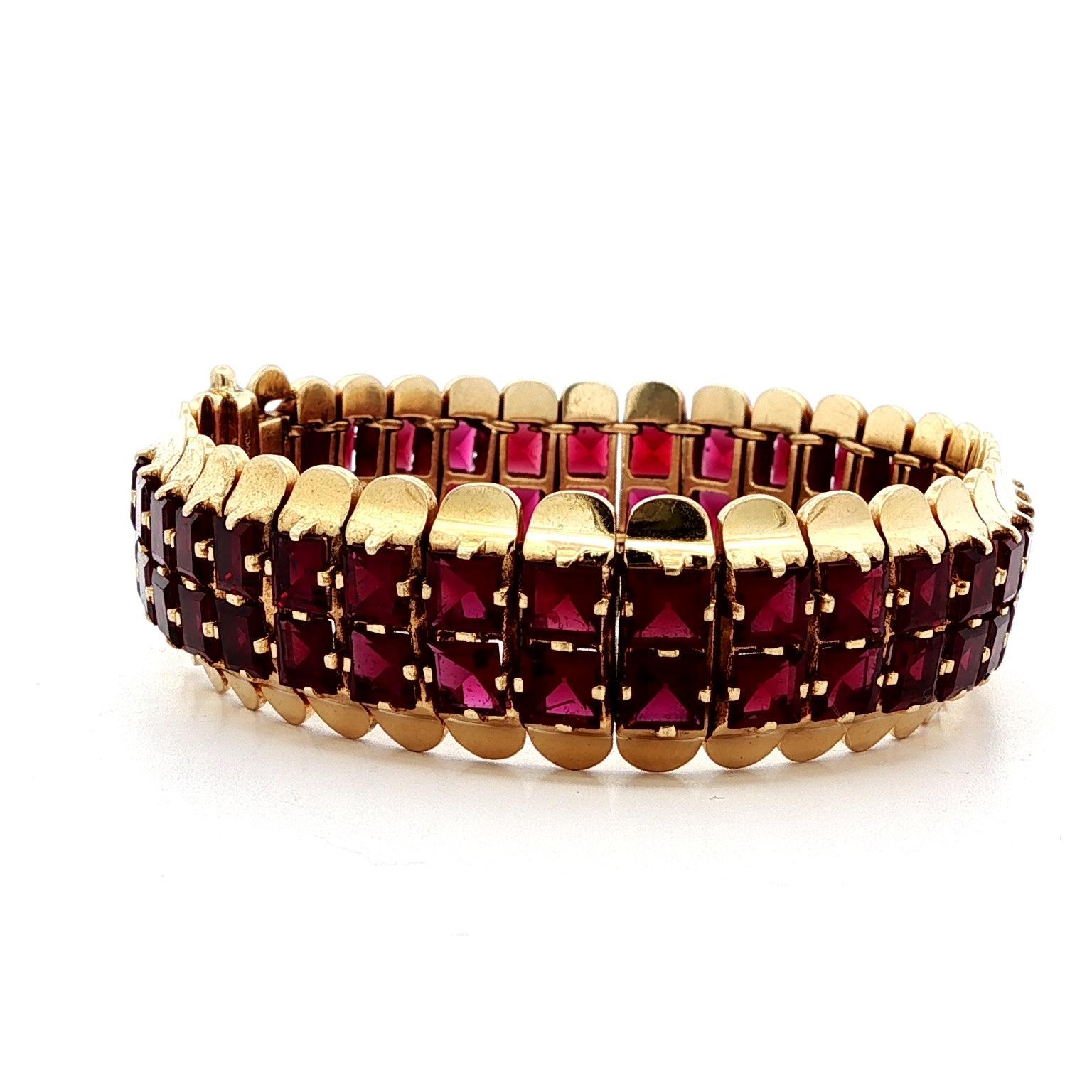 Vintage Retro Tiffany & Co. Massiv Gold Rot Granat 2 Row ausgestellte Ränder Armband im Angebot 3