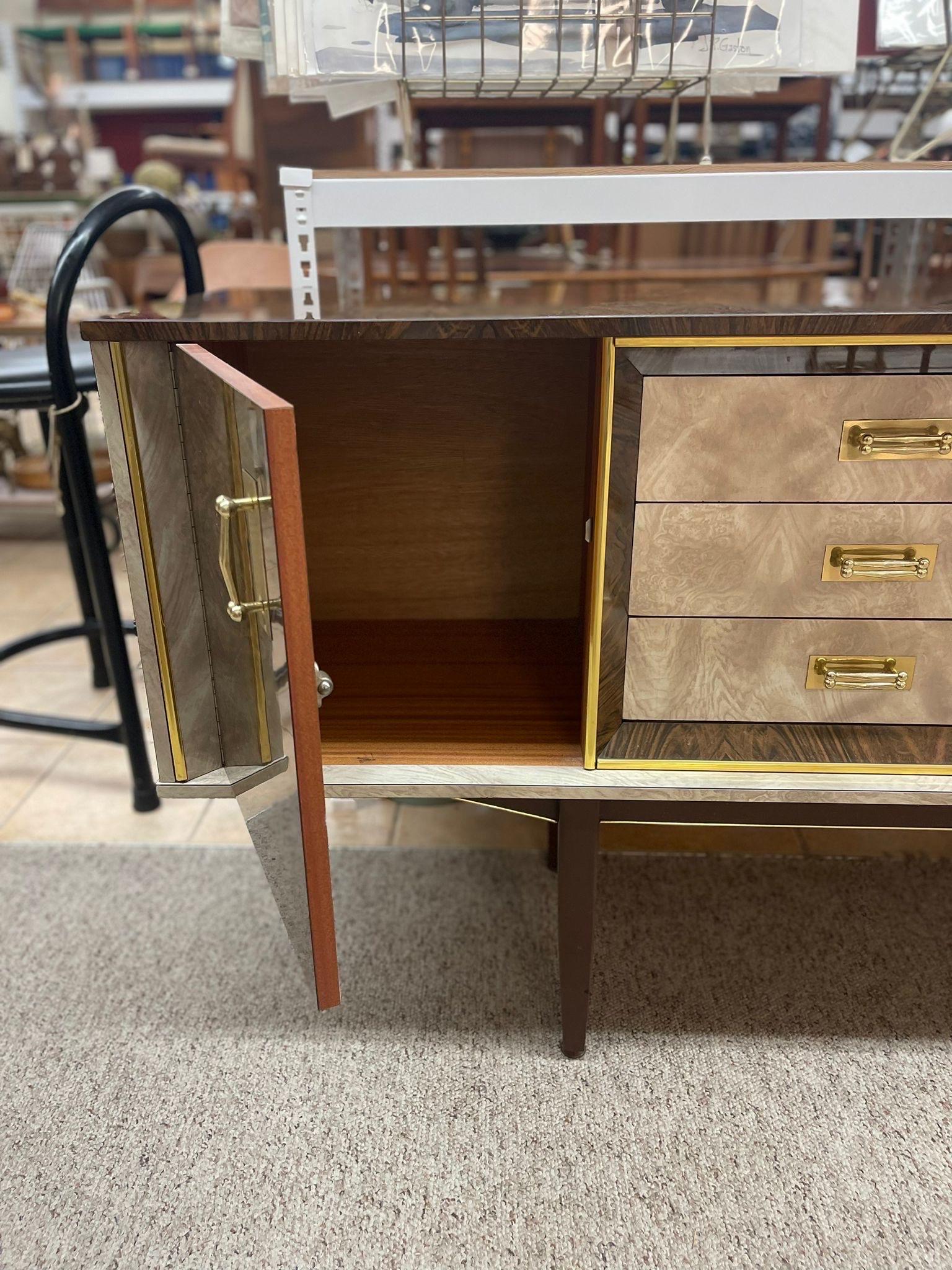 Vintage Retro Uk Import Two Toned Formica Credenza With Gold Accents. For Sale 1