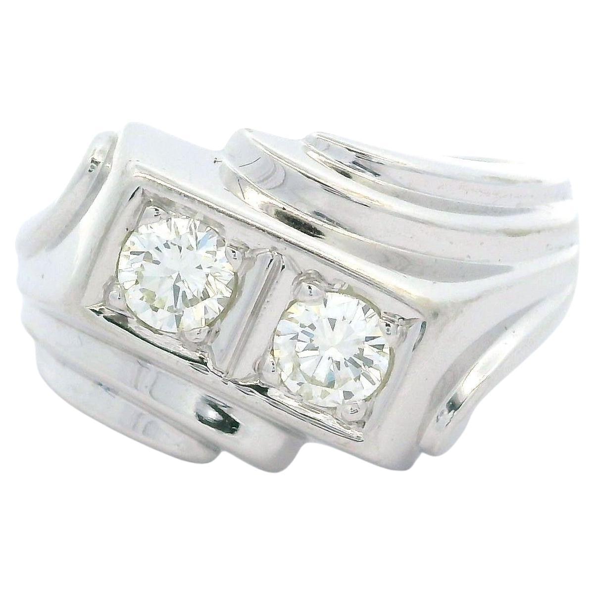 Anillo escalonado vintage retro unisex de oro blanco de 14k y doble diamante de 0,50 ctw en venta