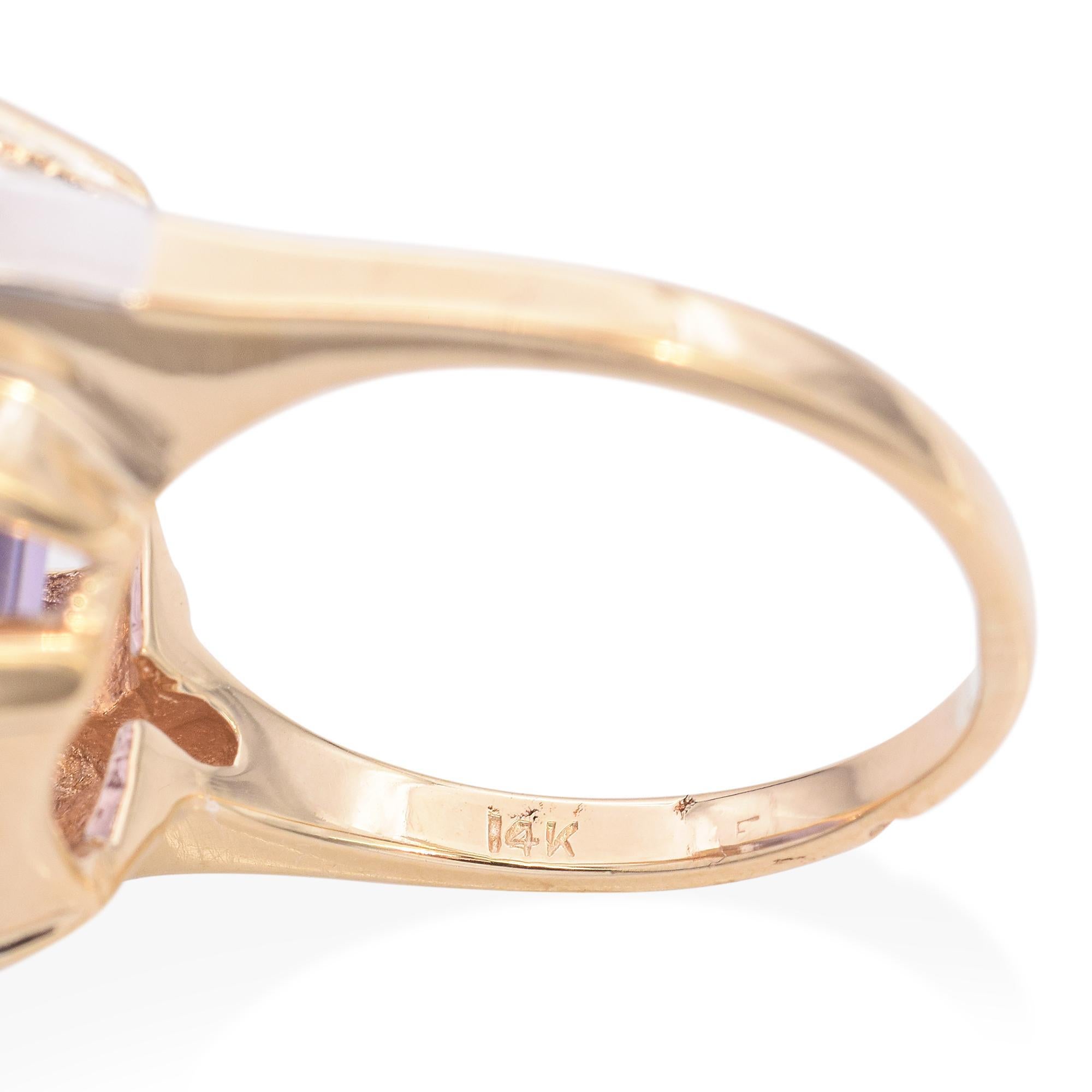 Vintage Retro Yellow Gold Amethyst Cocktail Ring For Sale 2