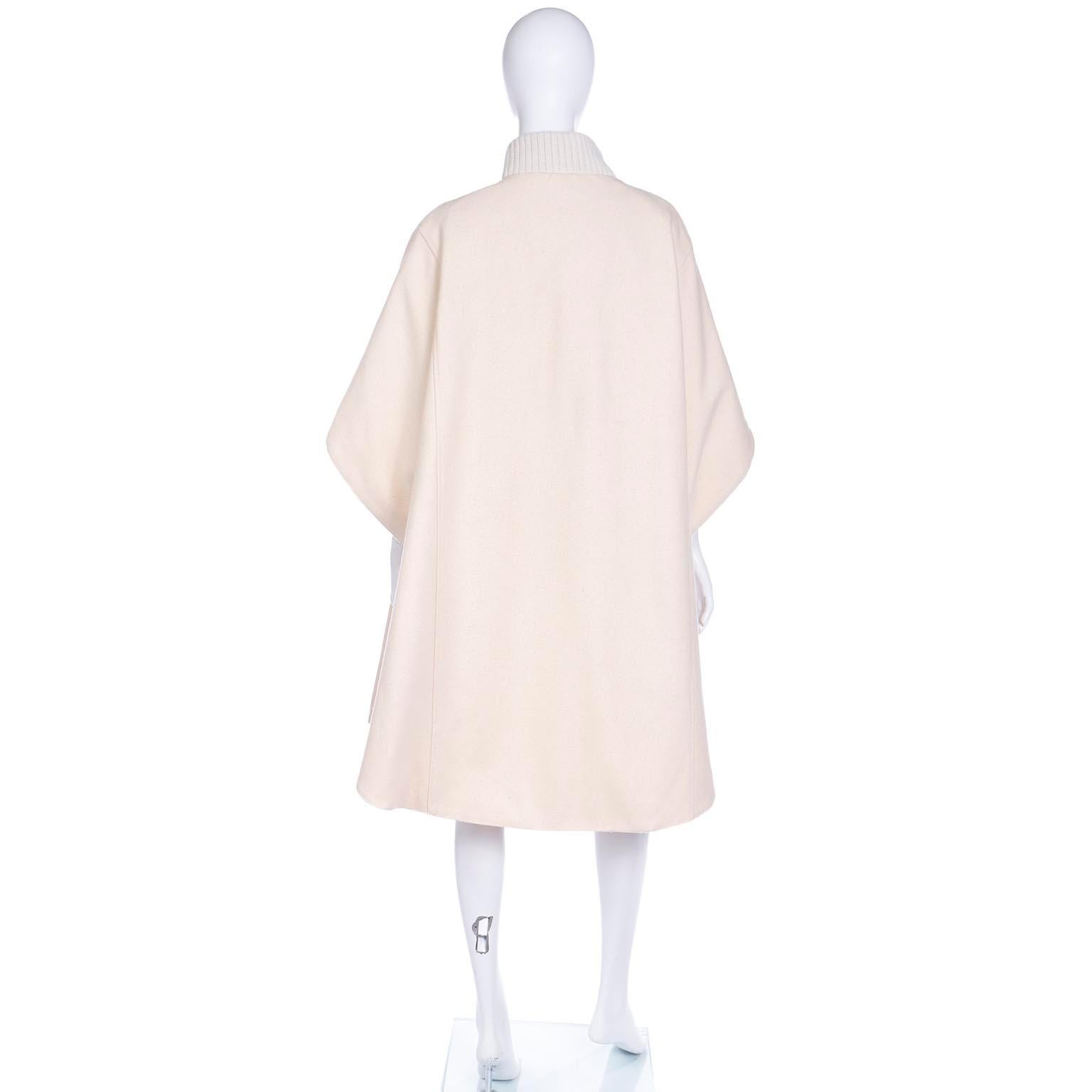Vintage Reversible Ivory Cream Wool and Canvas Cape with Optional Sleeves & Hood In Excellent Condition In Portland, OR