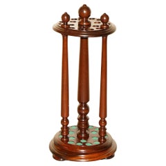 VINTAGE REVOLVING HAND CARVED ENGLISH HARDWOOD SNOOKER POOL BILLIARDS CUE STAND