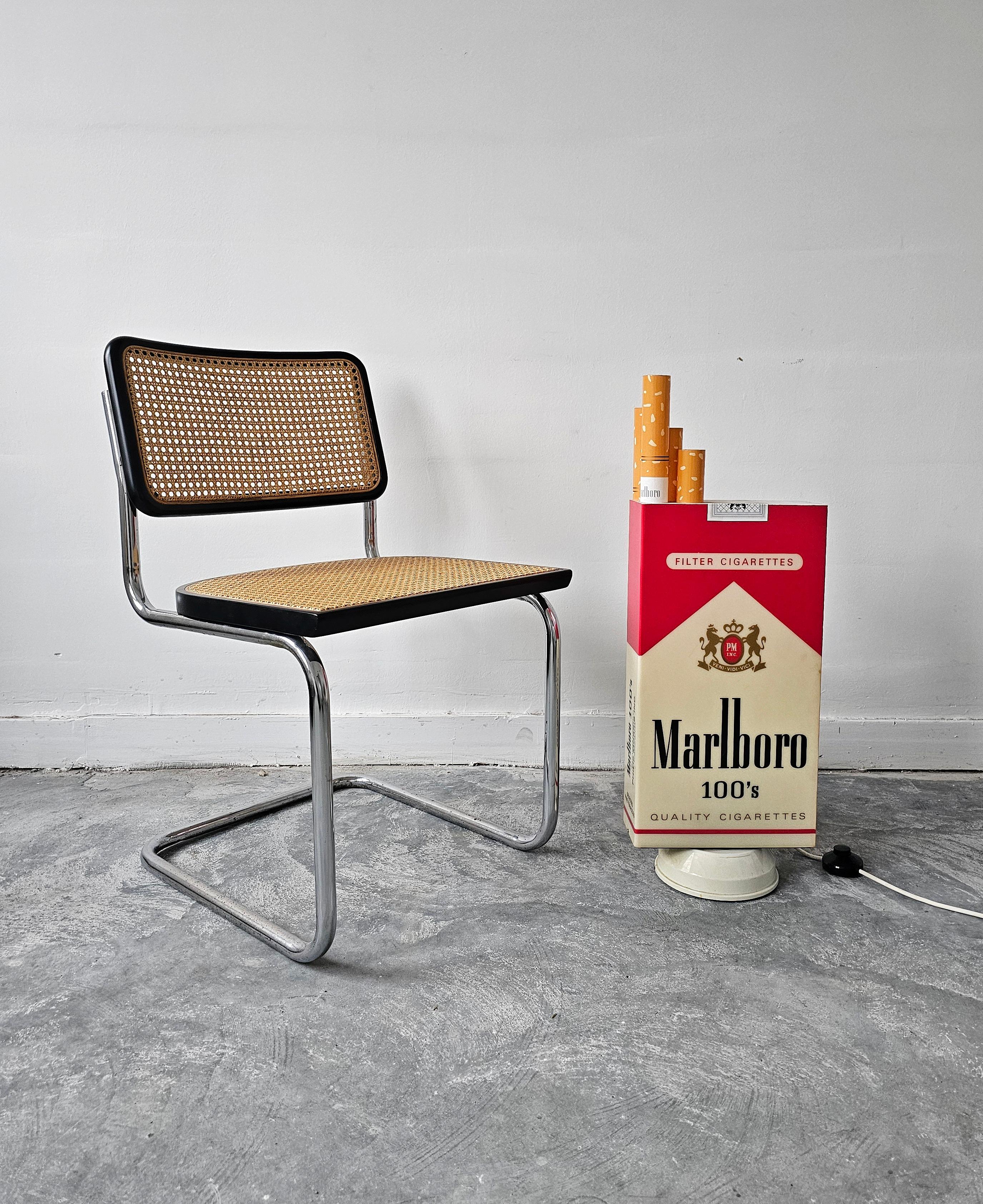 Vintage Revolving Light Up Box depicting Marlboro Cigarette Pack, USA 1980s 4