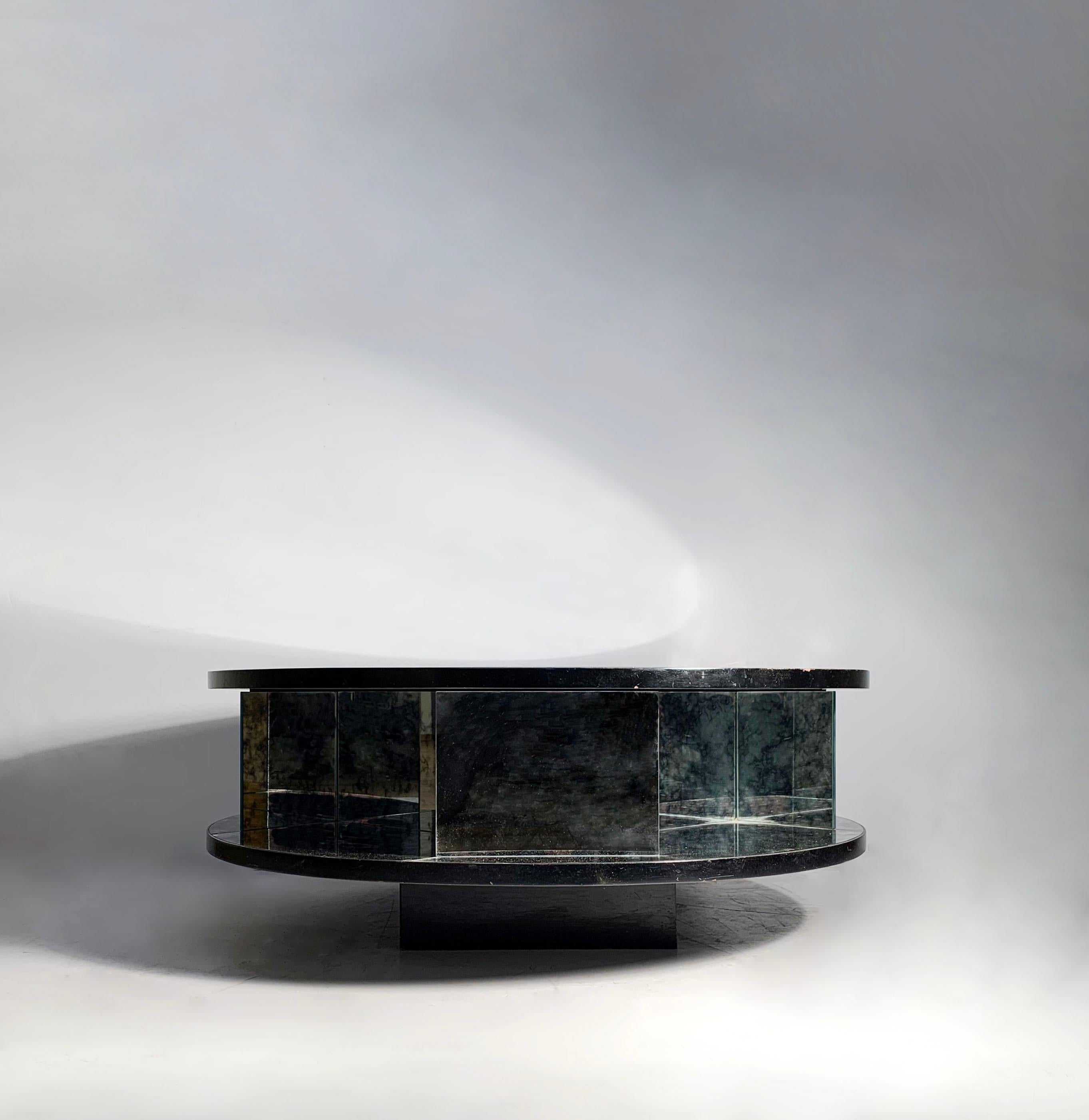 Mid-Century Modern Vintage Revolving Mirrored Coffee Table Attributed to Paul Laszlo For Sale