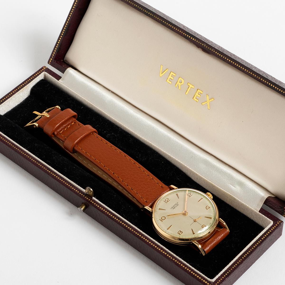 Vintage Revue Dress Watch, 9k Yellow Gold. 1950s, Outstanding Condition for Age In Excellent Condition For Sale In Canterbury, GB