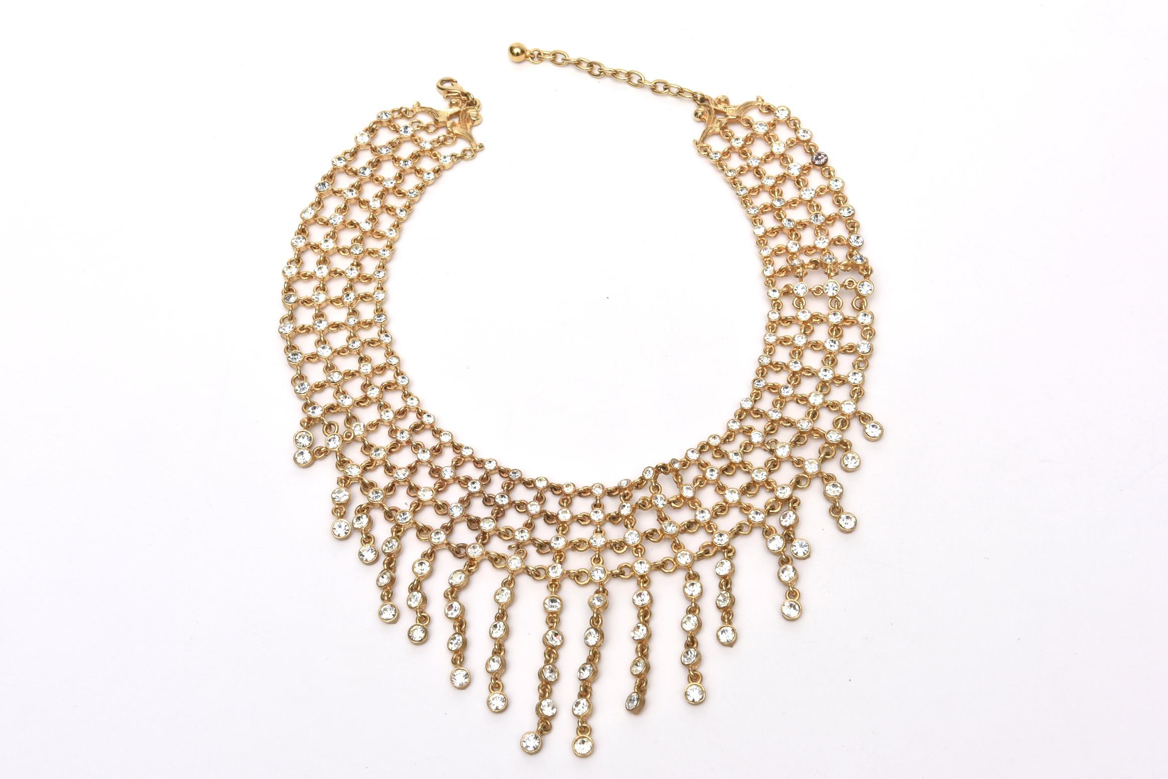  Rhinestone and Gilded Metal Bib Necklace Vintage In Good Condition For Sale In North Miami, FL