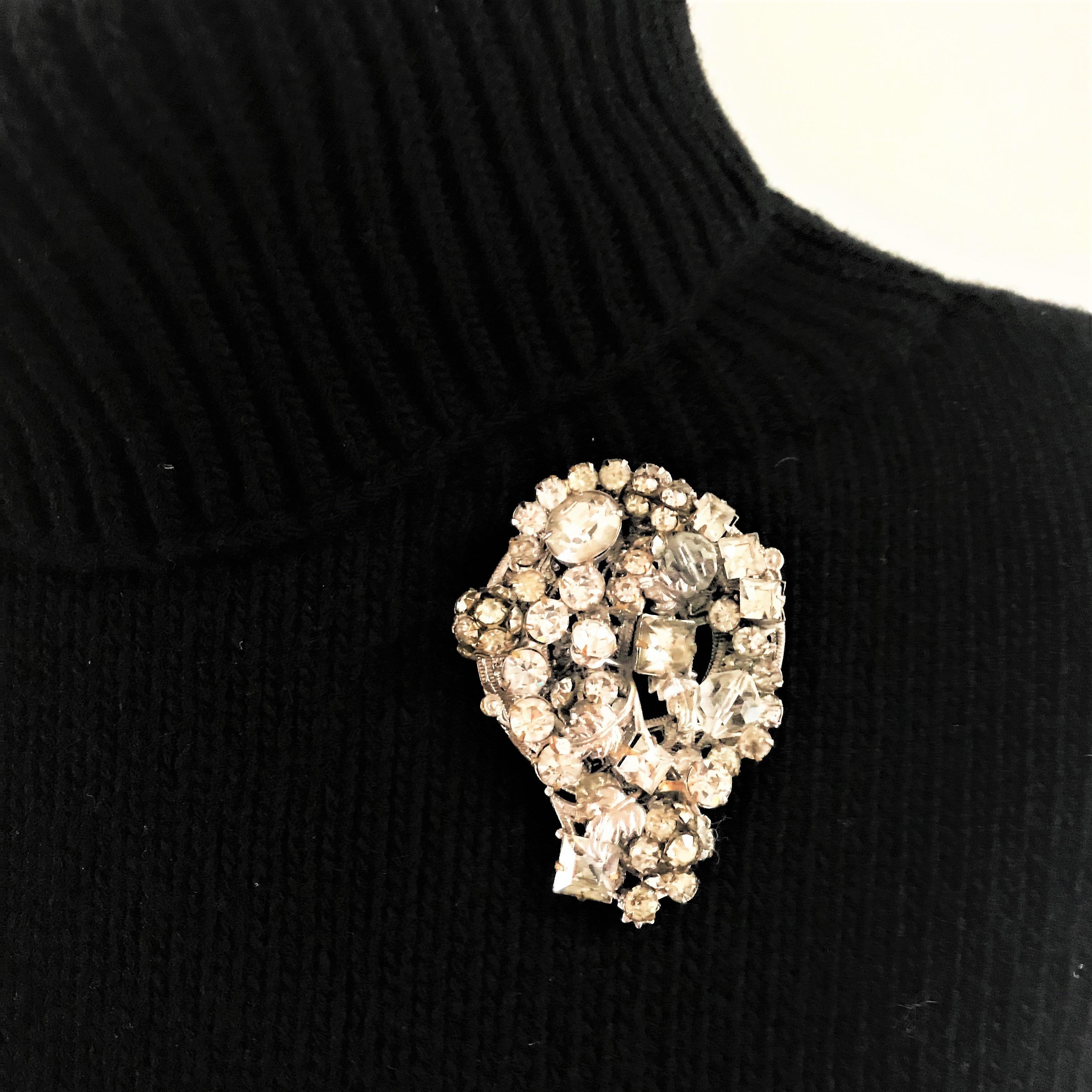 Broche vintage en strass. Original par Robert USA, années 1940/50 en vente 1