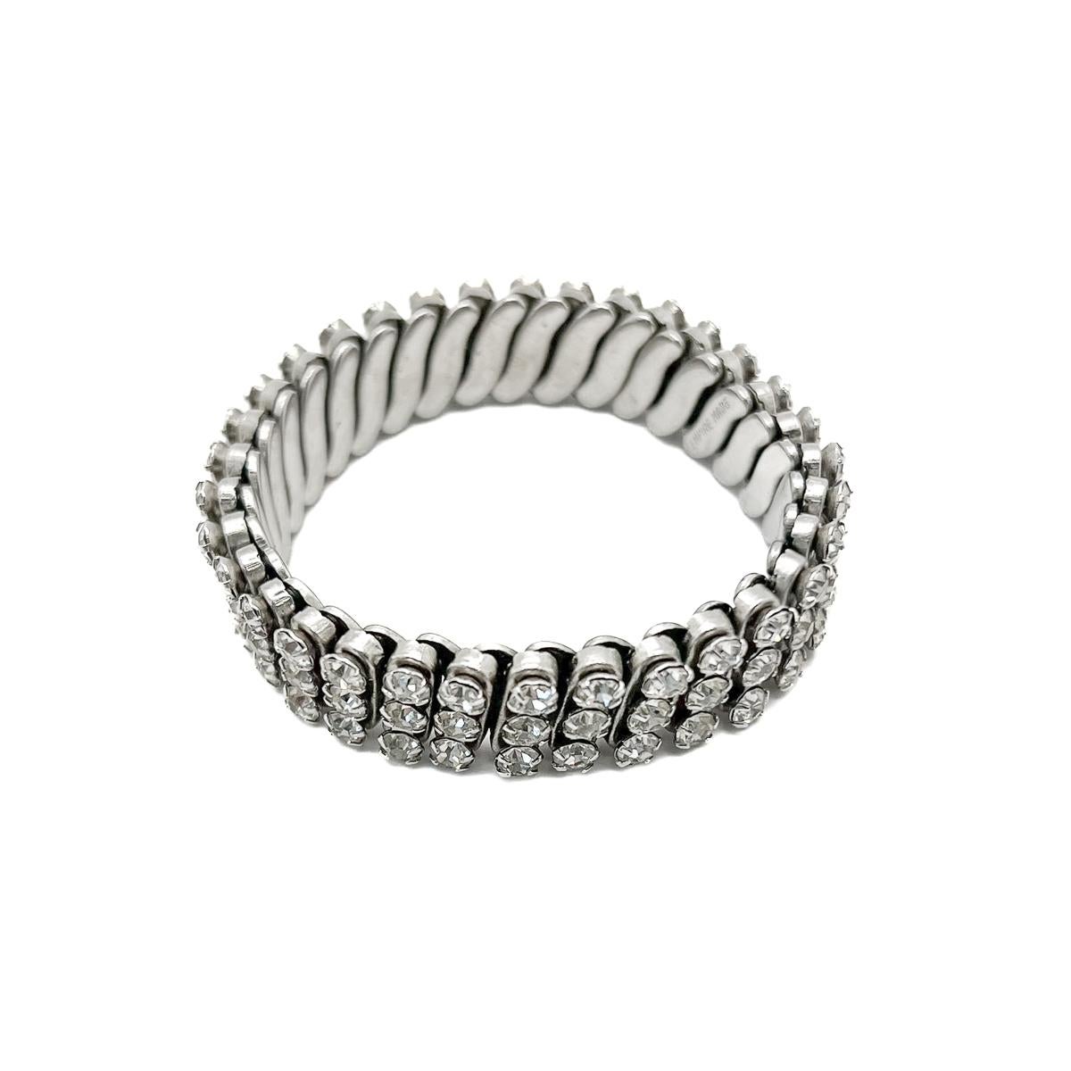 Manchette extensible à trois rangs de strass Vintage 1950s Bon état - En vente à Wilmslow, GB