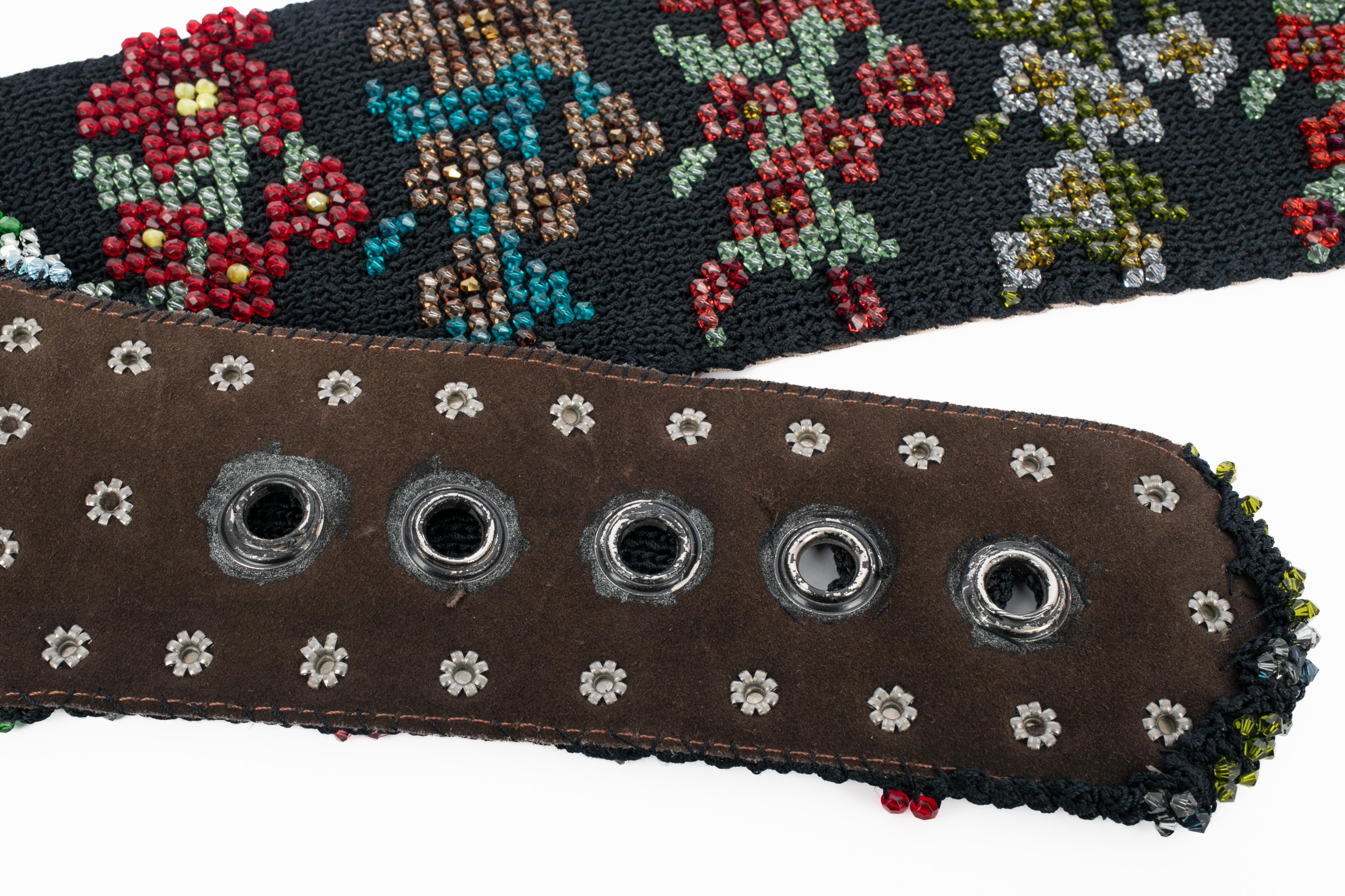 Vintage Gürtel mit Strasssteinen im Angebot 5