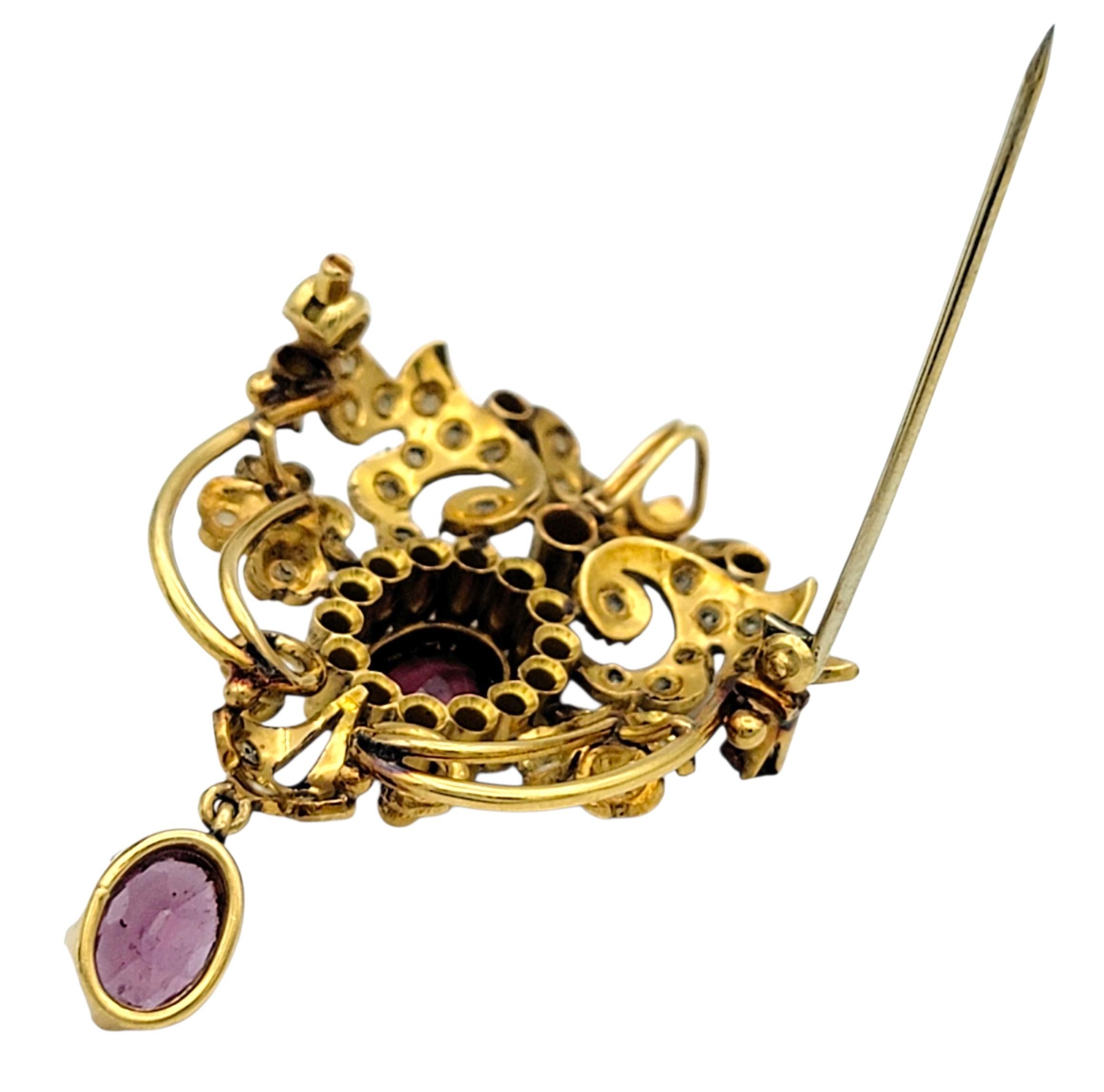 Vintage Rhodolith Granat, Diamant und Perle Brosche/Anhänger 18 Karat Gelbgold im Angebot 1