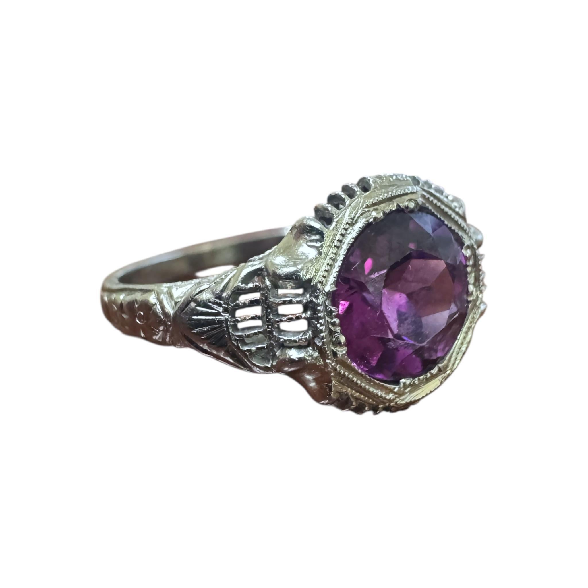 Anello di fidanzamento vintage con granato rodolite in oro bianco 18 carati in vendita 2