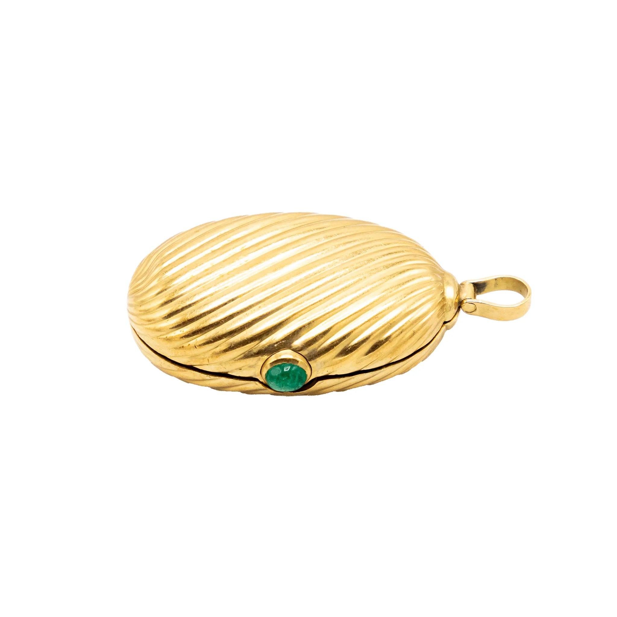 Pilulier vintage en or 18k strié avec rubis cabochon - années 80 en vente 3