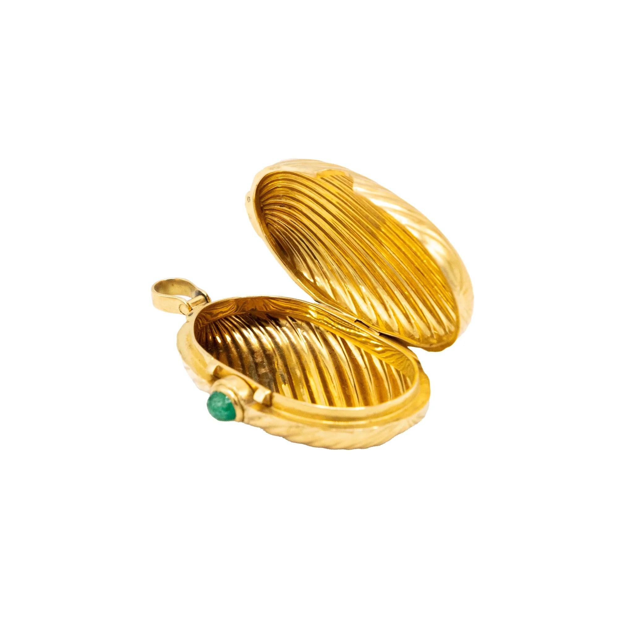 Pilulier vintage en or 18k strié avec rubis cabochon - années 80 en vente 5