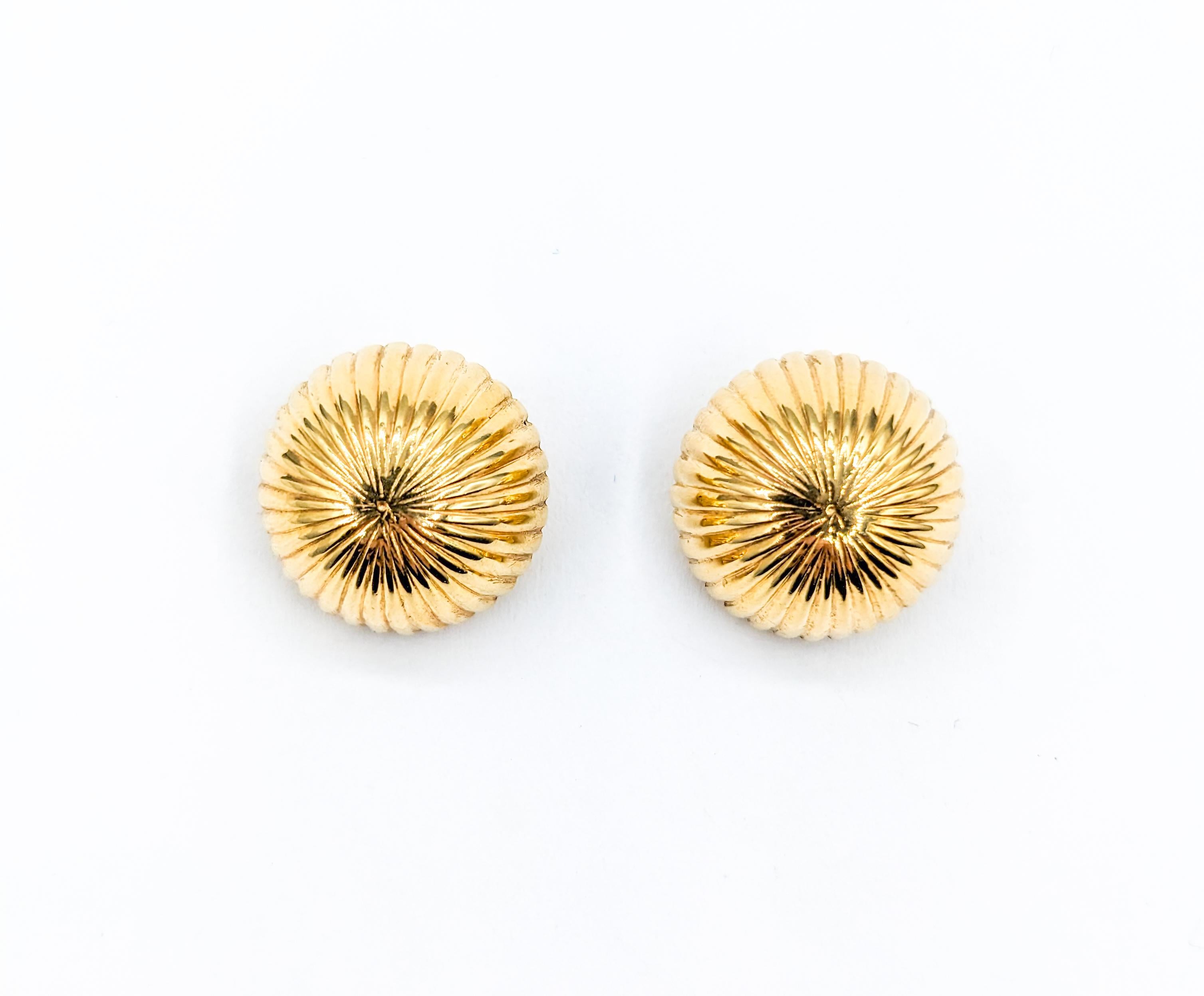 Women's Vintage Ribbed Dome Clip On Earrings For Sale