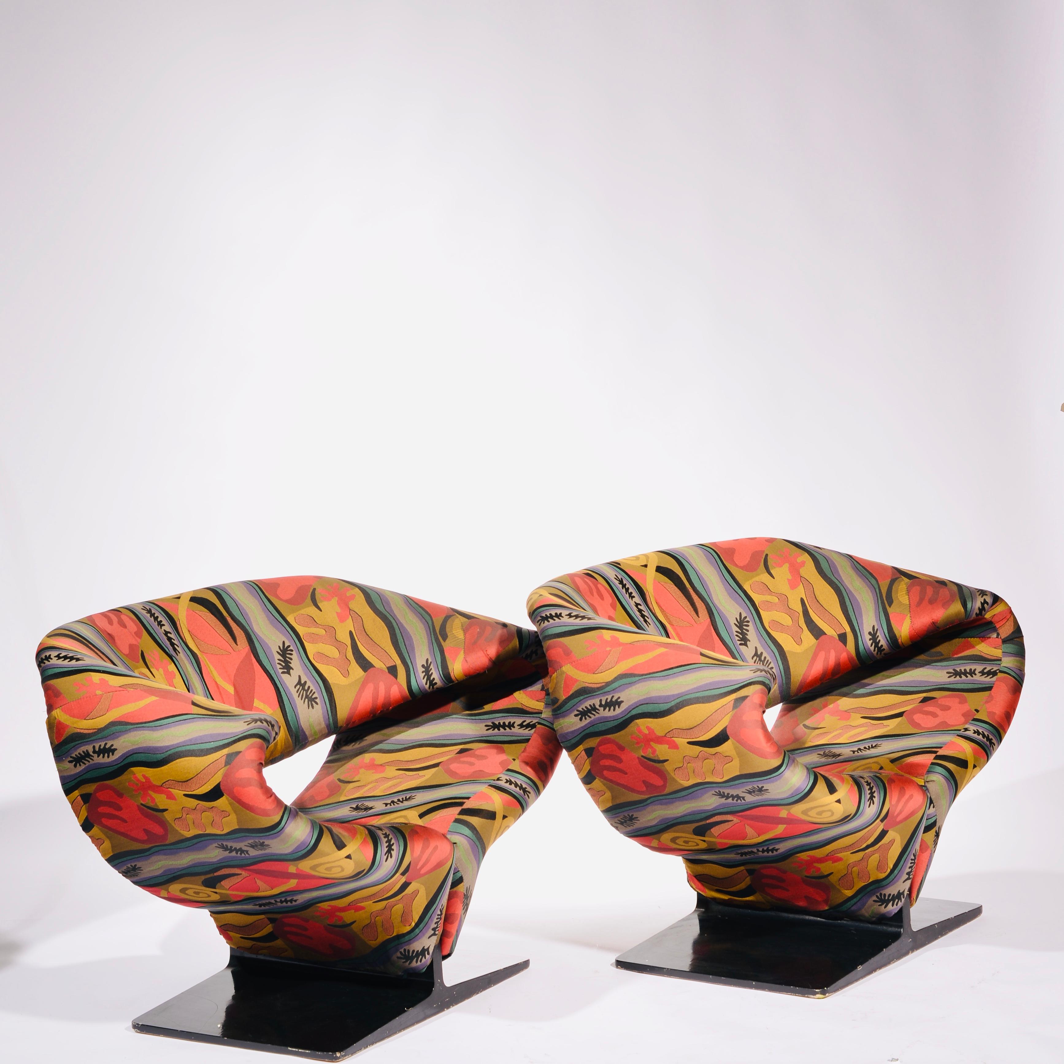 artifort f582 ribbon chair