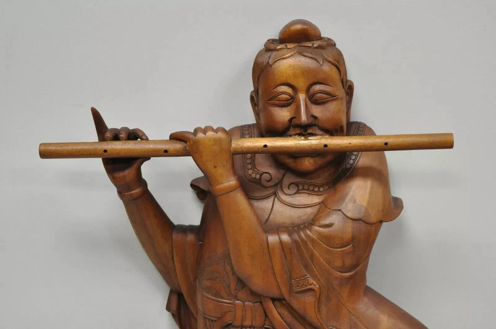 Vintage Ricardo Lynn geschnitzt Teakholz orientalischen Figuren Flöte Spieler Wiseman Pair (Unbekannt) im Angebot