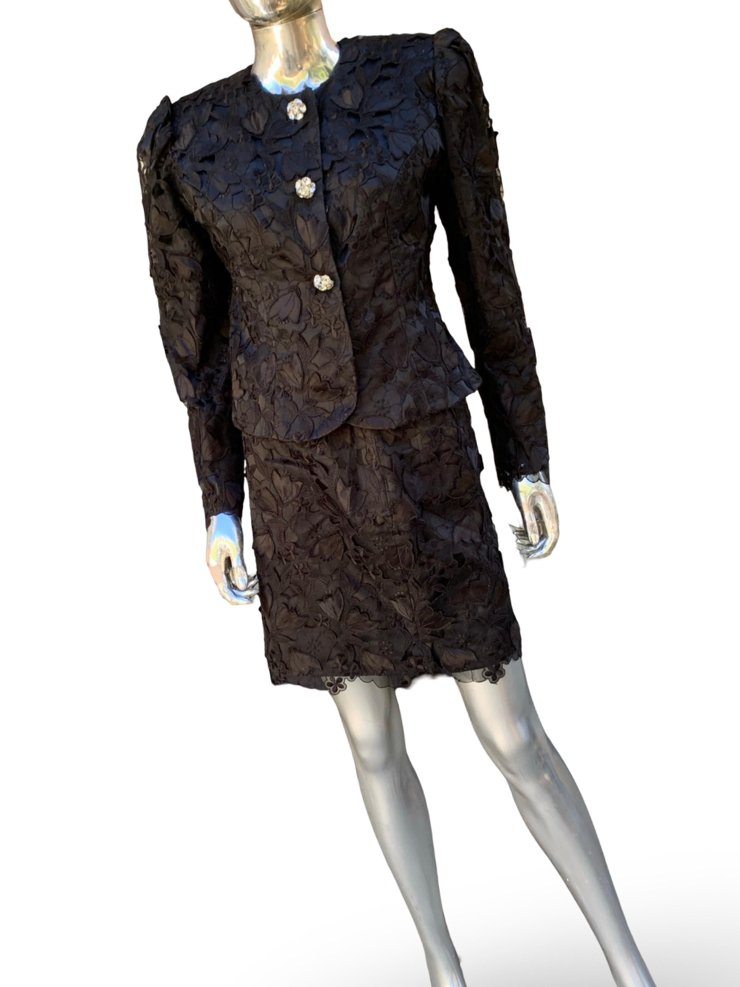 Vintage Ricco Antonio bestickt schwarzer Spitze Abend Dinner Anzug Größe 6/8 im Angebot 5