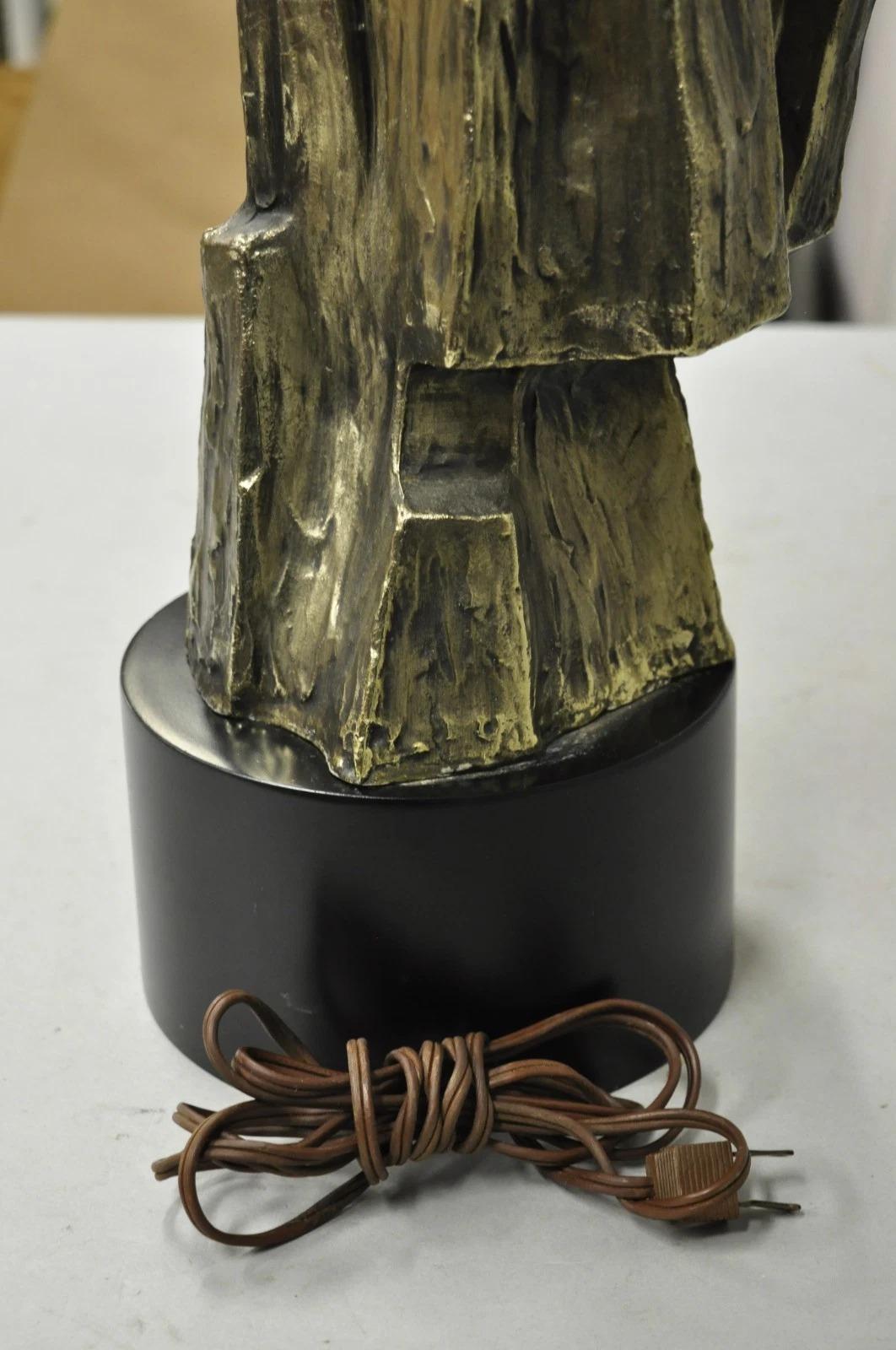 Vintage Richard Barr for Laurel Brutalist Mid Century Modern Metal Table Lamp For Sale 4