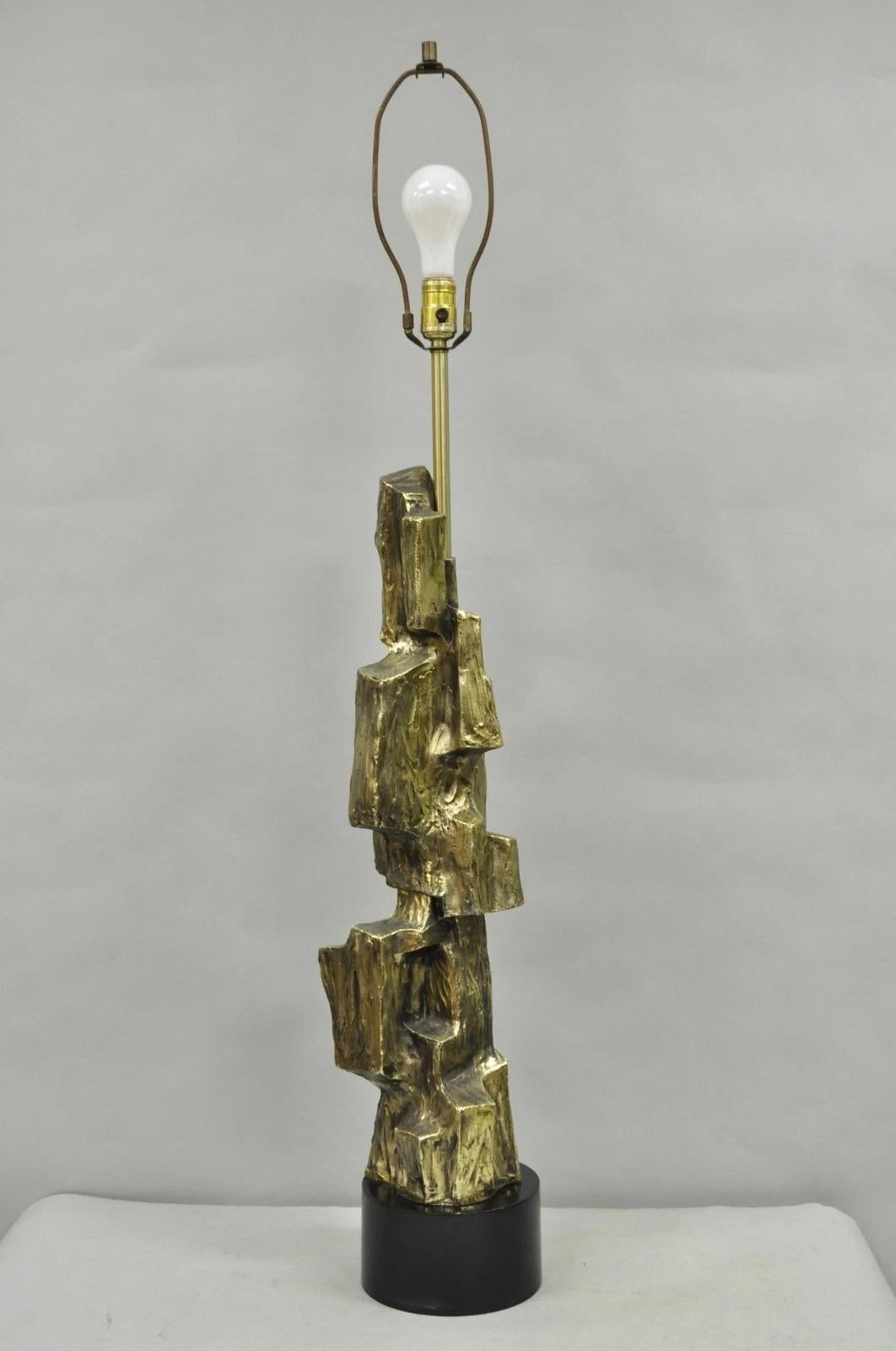 Vintage Richard Barr for Laurel Brutalist Mid Century Modern Metal Table Lamp For Sale 6
