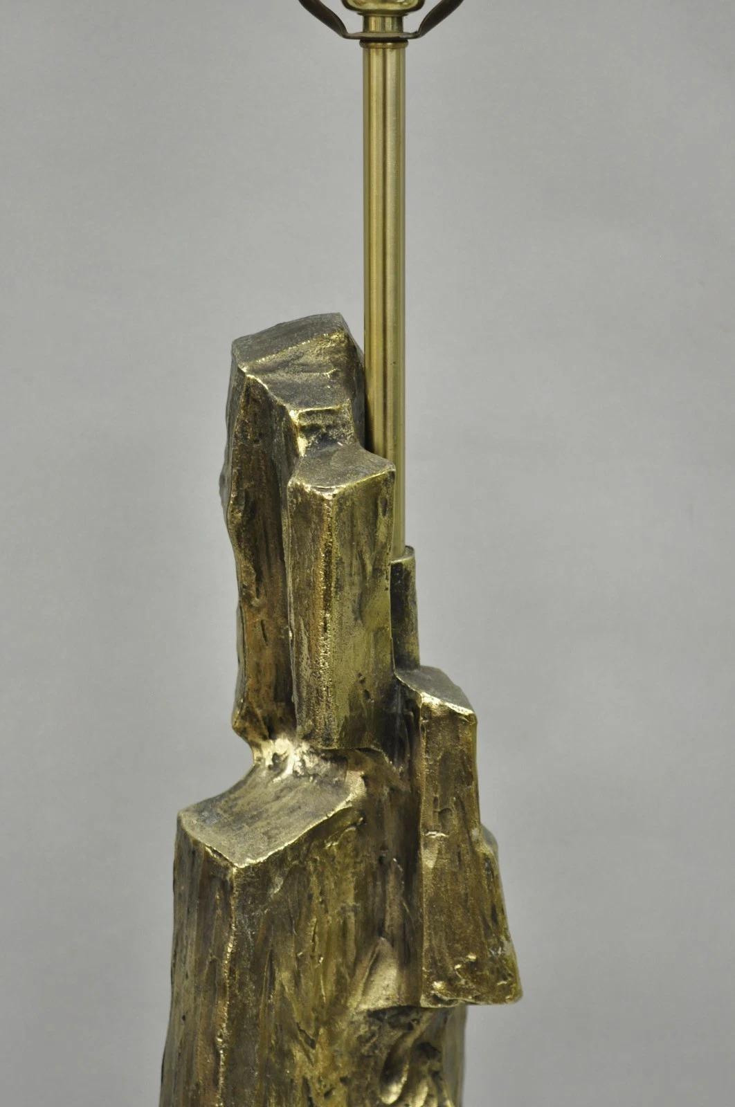 Vintage Richard Barr for Laurel Brutalist Mid Century Modern Metal Table Lamp For Sale 2