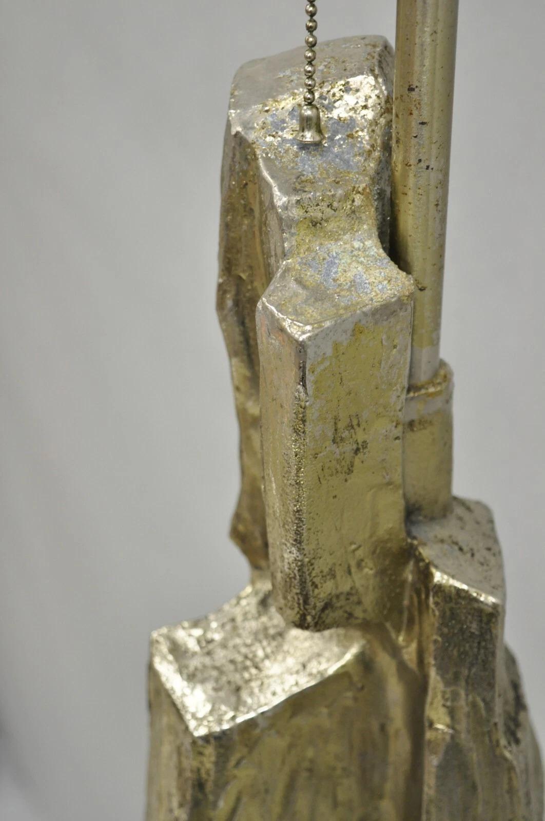 Vintage Richard Barr for Laurel Brutalist Mid Century Modern Metal Table Lamp For Sale 3