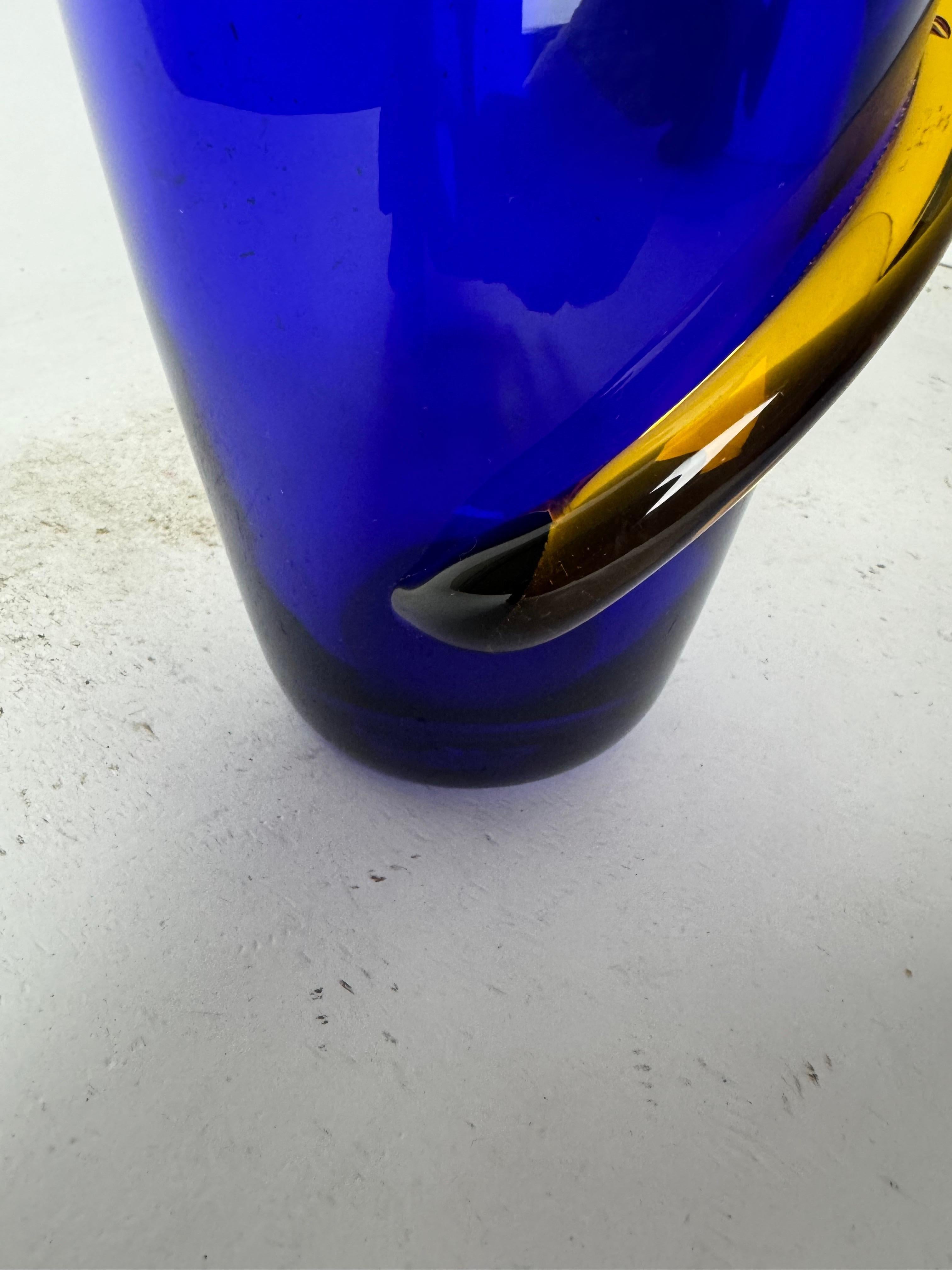 Vintage Richard Blenko Cobalt Blue And Yellow Glass Vase In Good Condition In San Carlos, CA