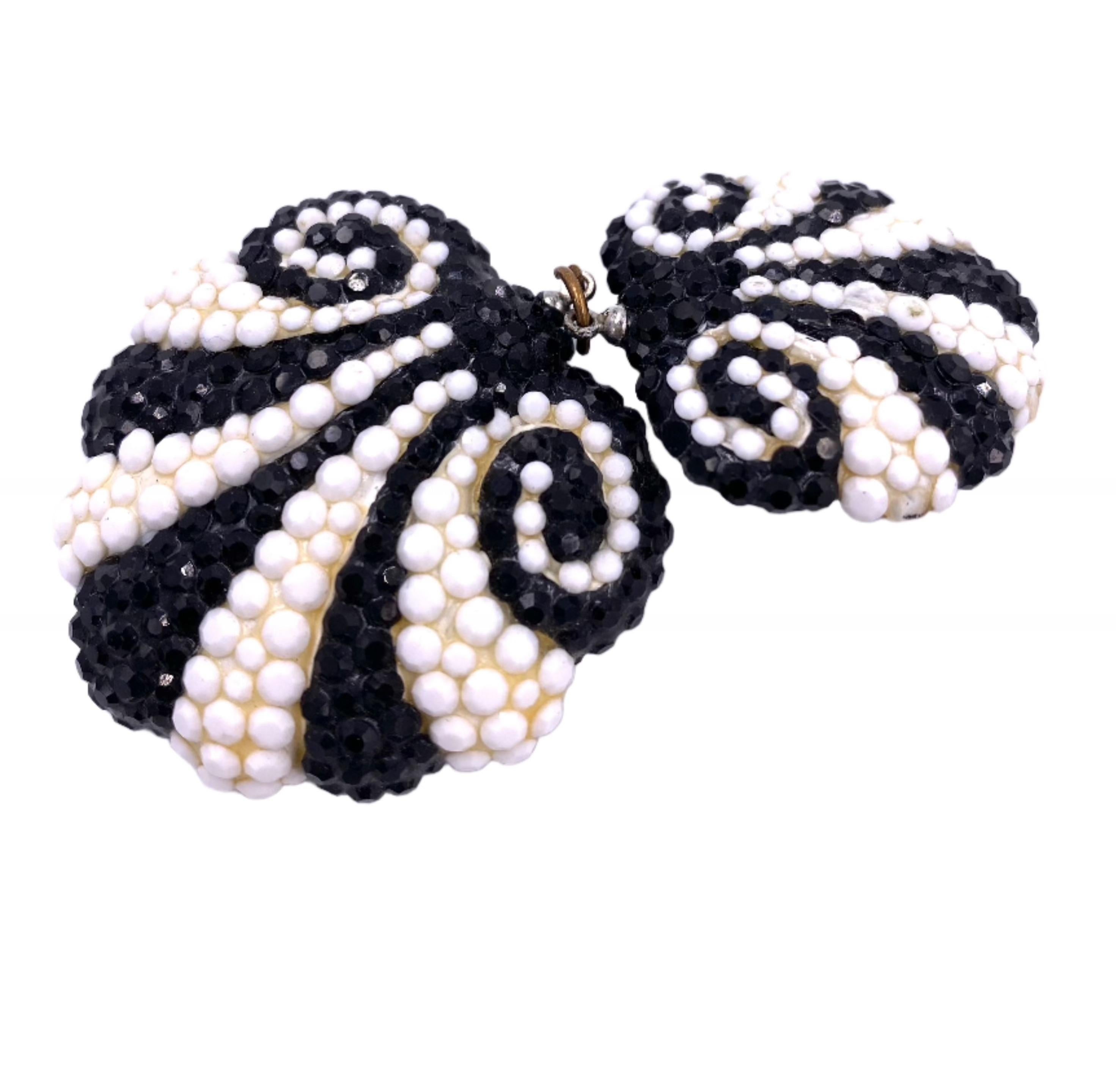 Vintage Richard Kerr Black/White Striped Beaded Drop Earring In Good Condition For Sale In Los Angeles, CA