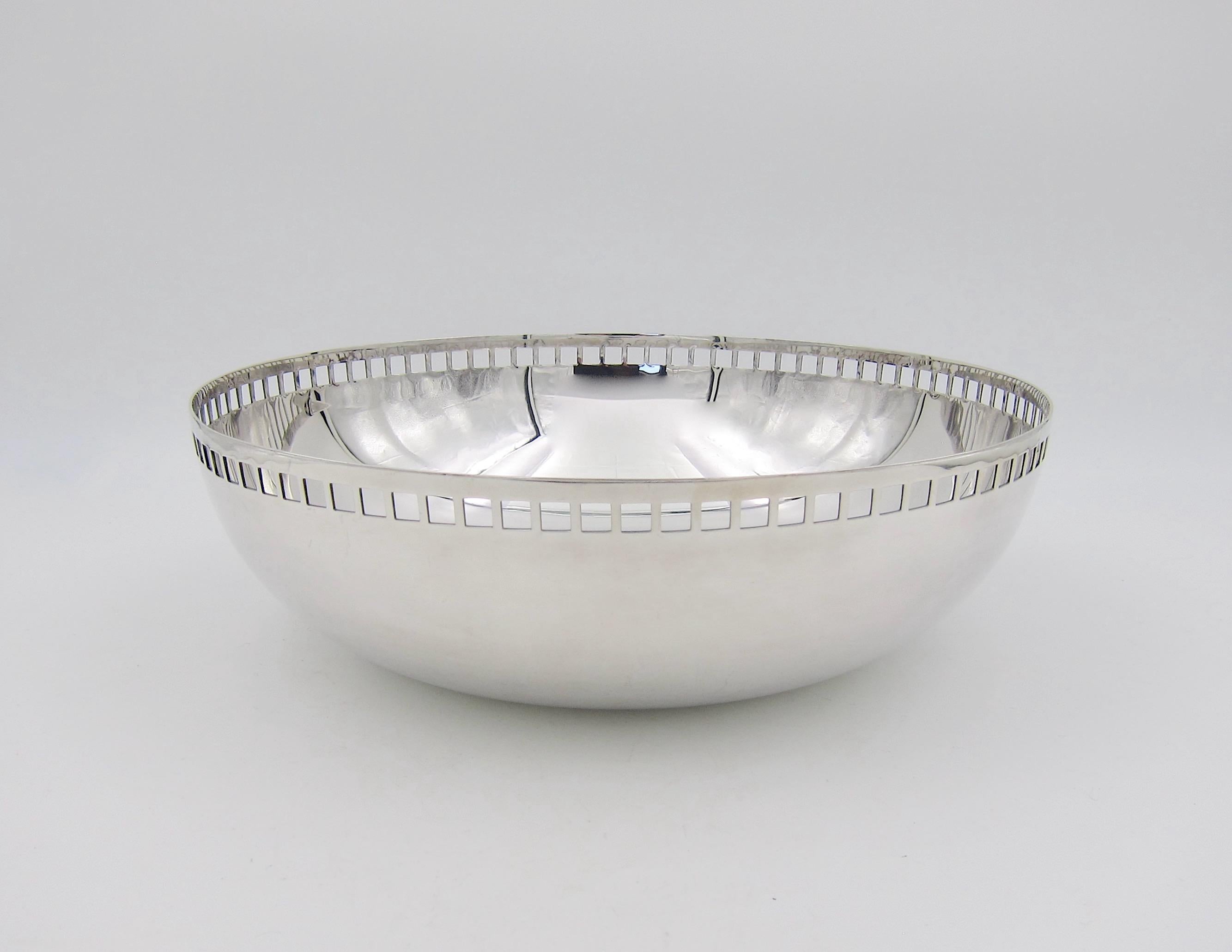 Italian Vintage Richard Meier for Swid Powell Silver Plated Bowl