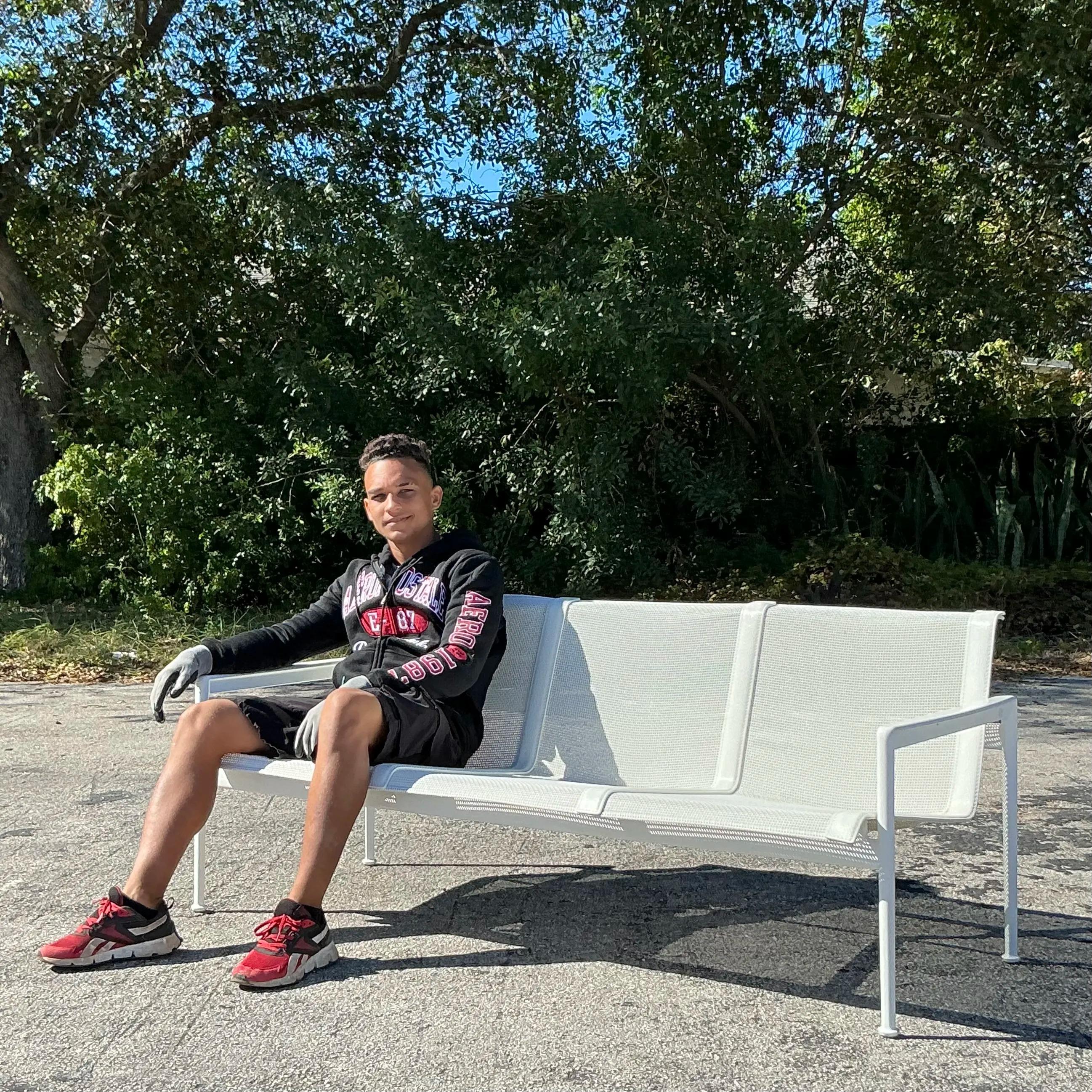 Vintage Richard Schultz 1966 3 Seat Sofa In Good Condition In West Palm Beach, FL