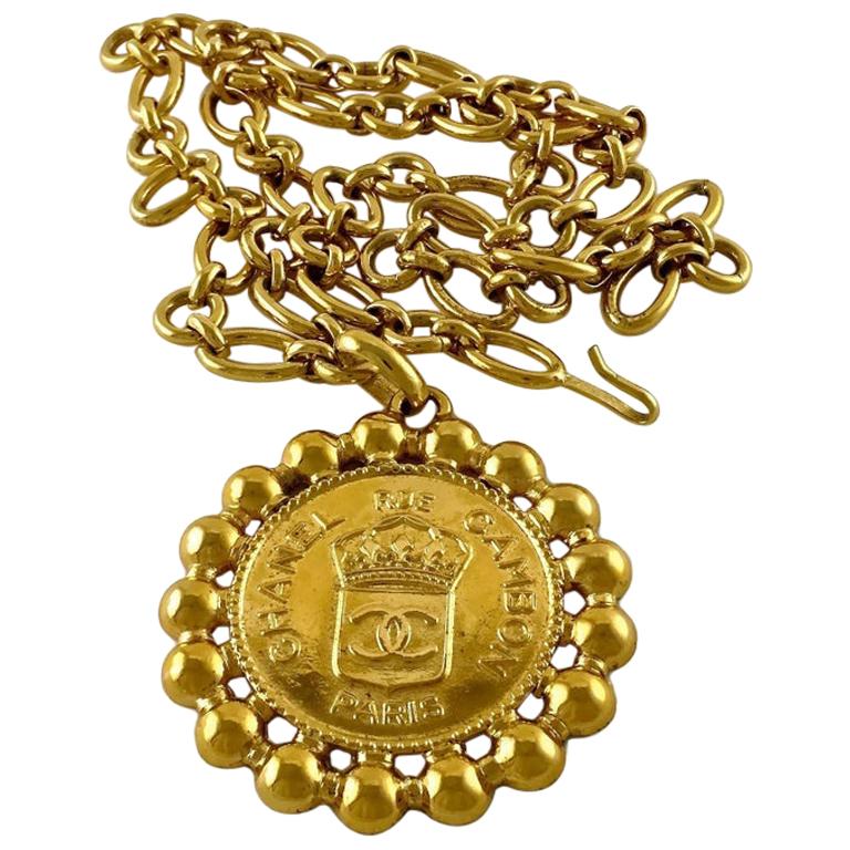 Vintage RIHANNA CHANEL Logo Heraldic Seal Medallion Necklace For