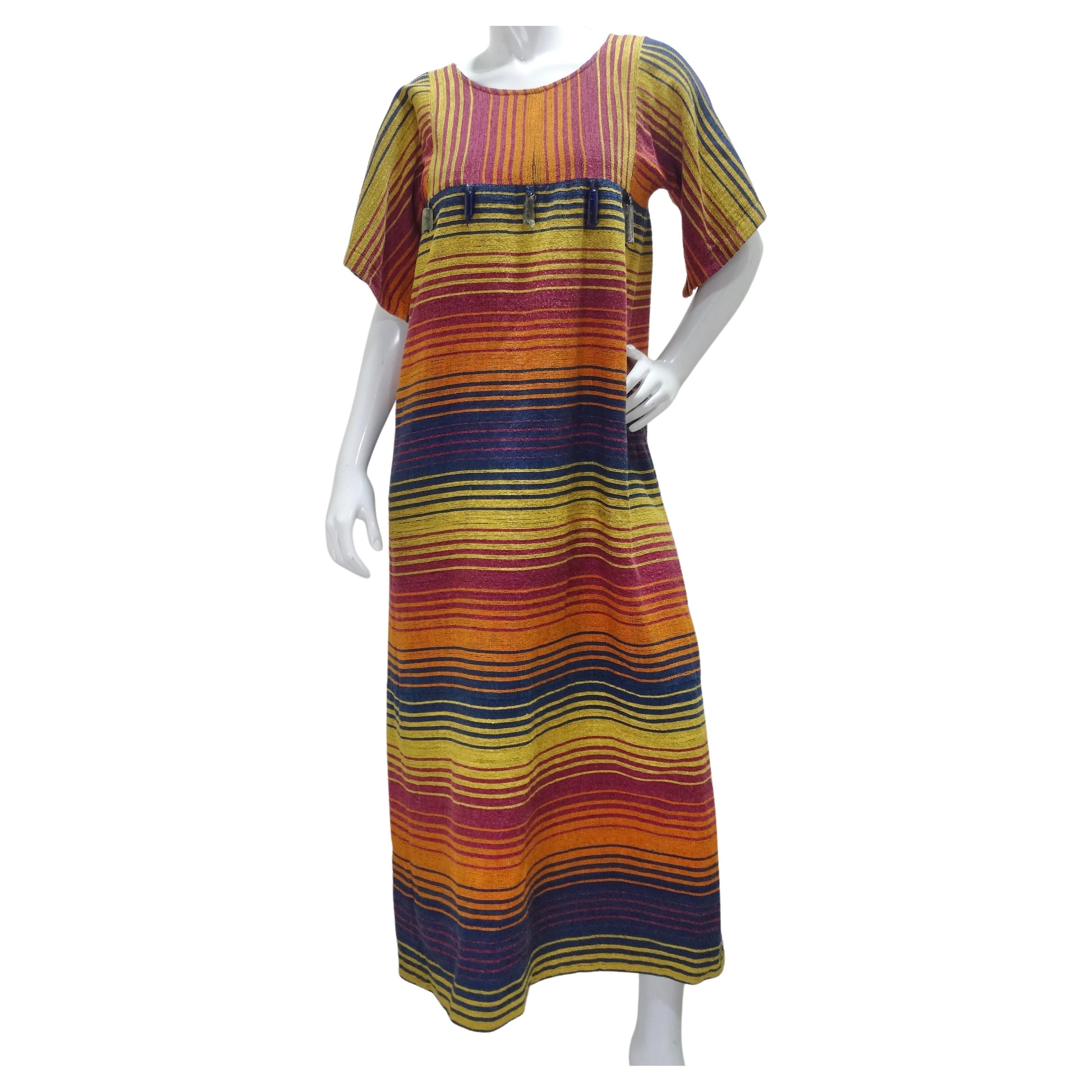 Rikma Kleid mit Stein-Motiv im Angebot