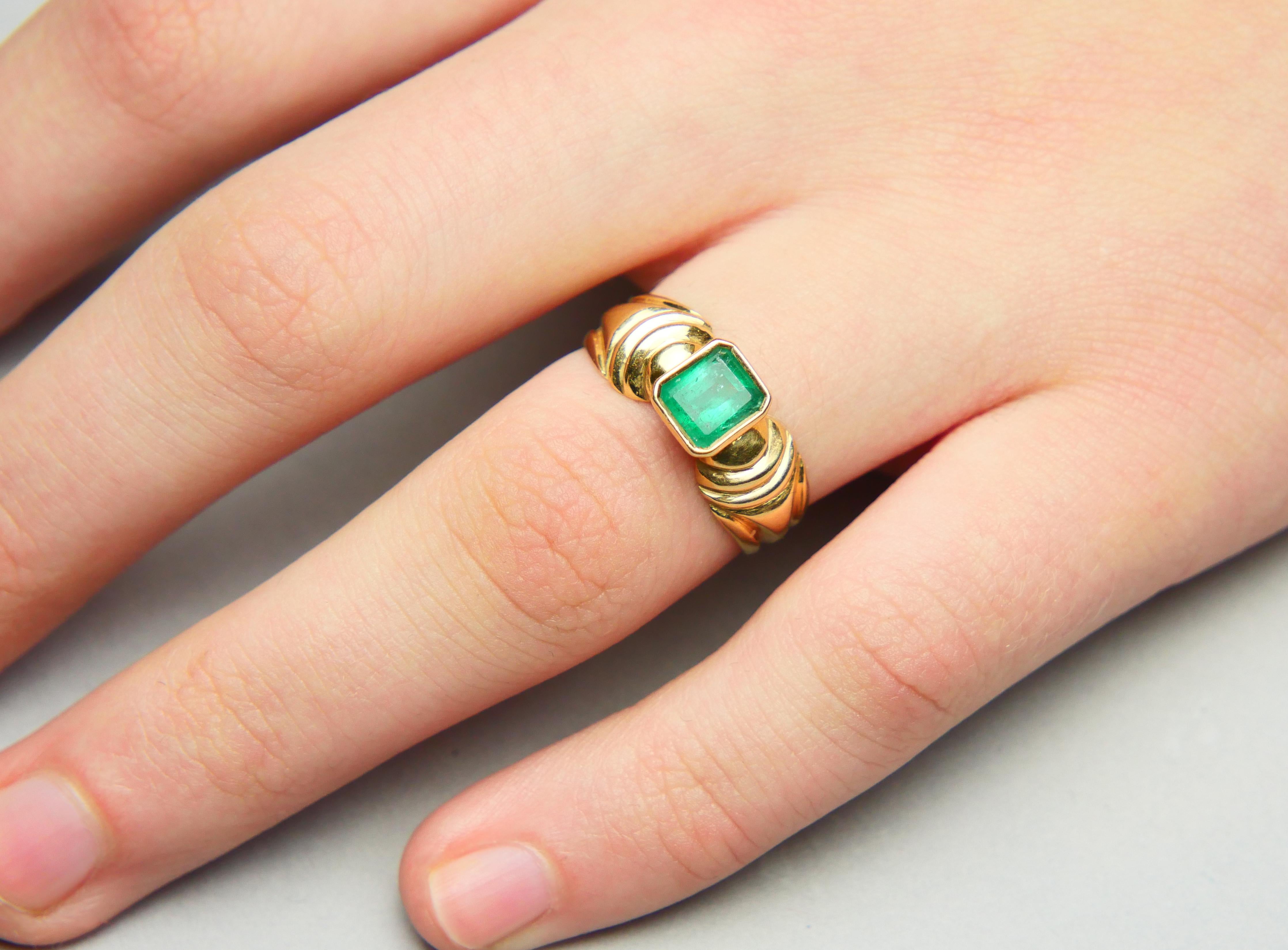Vintage Ring 0.85ct Smaragd massiv 18K Gelbgold Ø US7 / 3.7gr im Angebot 2