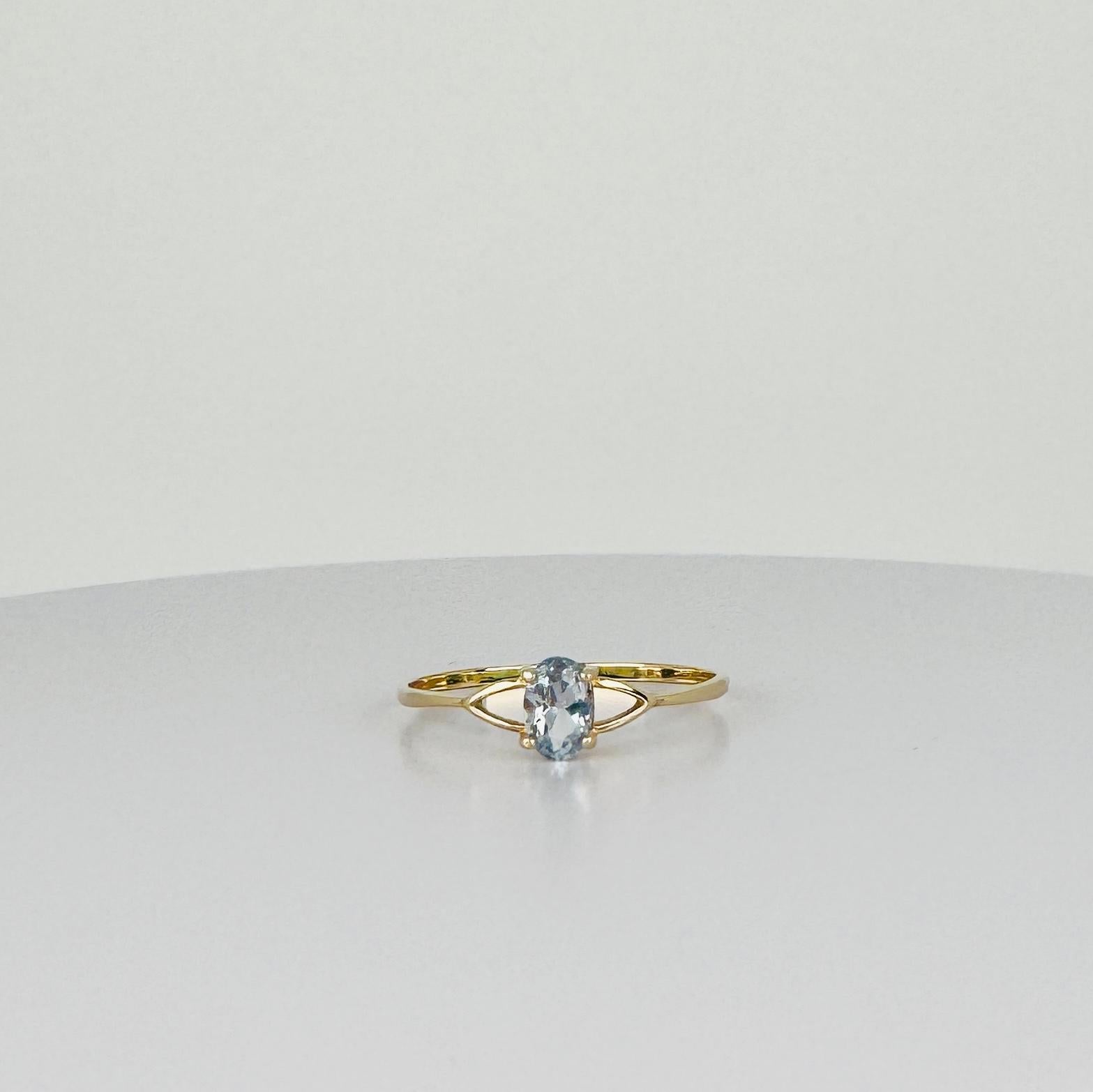 Anello in oro giallo 14k con acquamarina ovale da 0,75 carati in vendita 4