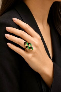 Anello vintage geometrico in oro 18 carati con malachite e onice. Diamanti, Italia, CIRCA 1980