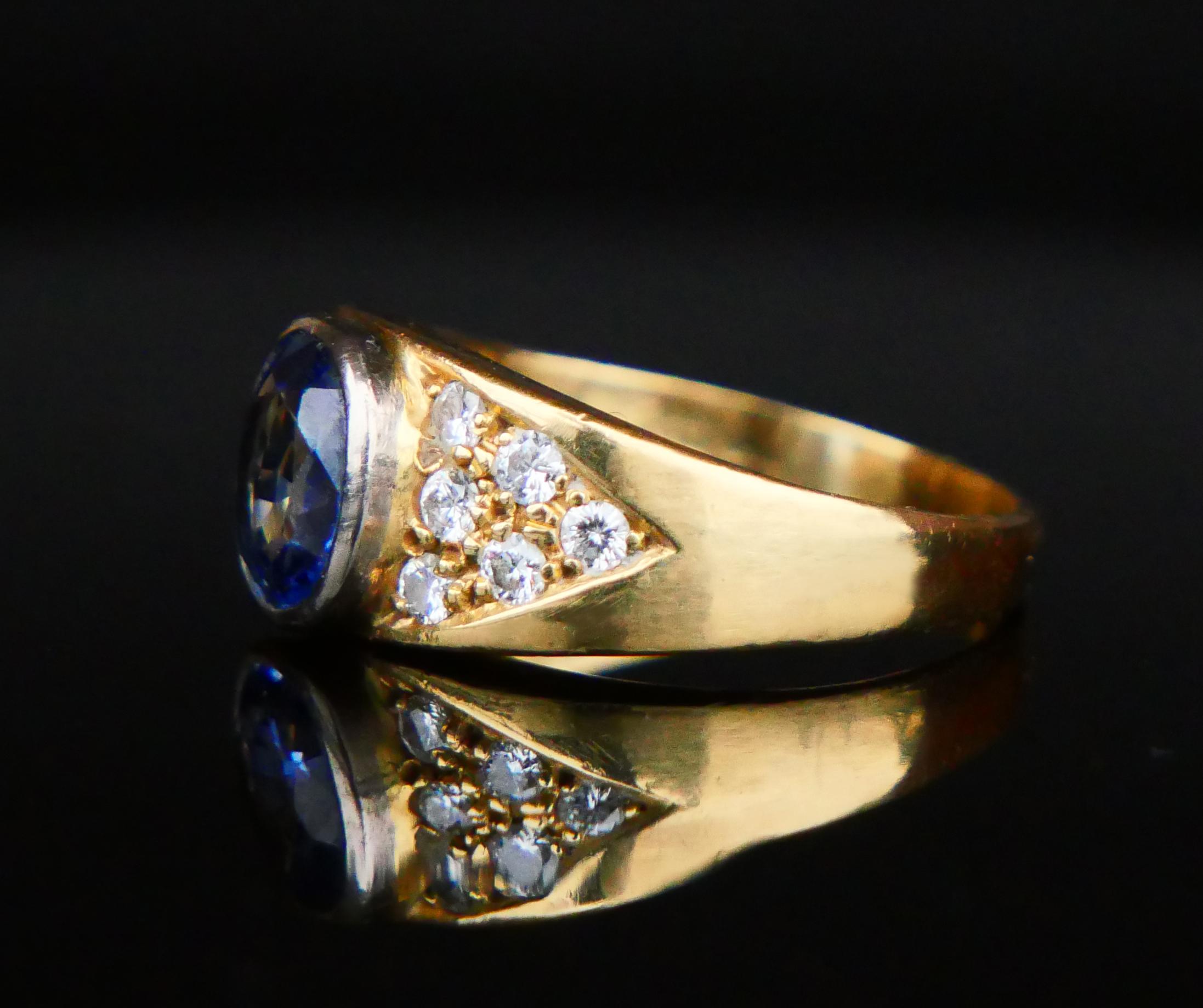 Oval Cut Vintage Ring natural 2ct Blue Sapphire Diamonds solid 18K Gold Ø7US /5.8gr For Sale