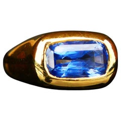 Vintage Ring natural 4ct.Blue Cornflower Sapphire solid 18K Gold ØUS3.75/ 8.56gr